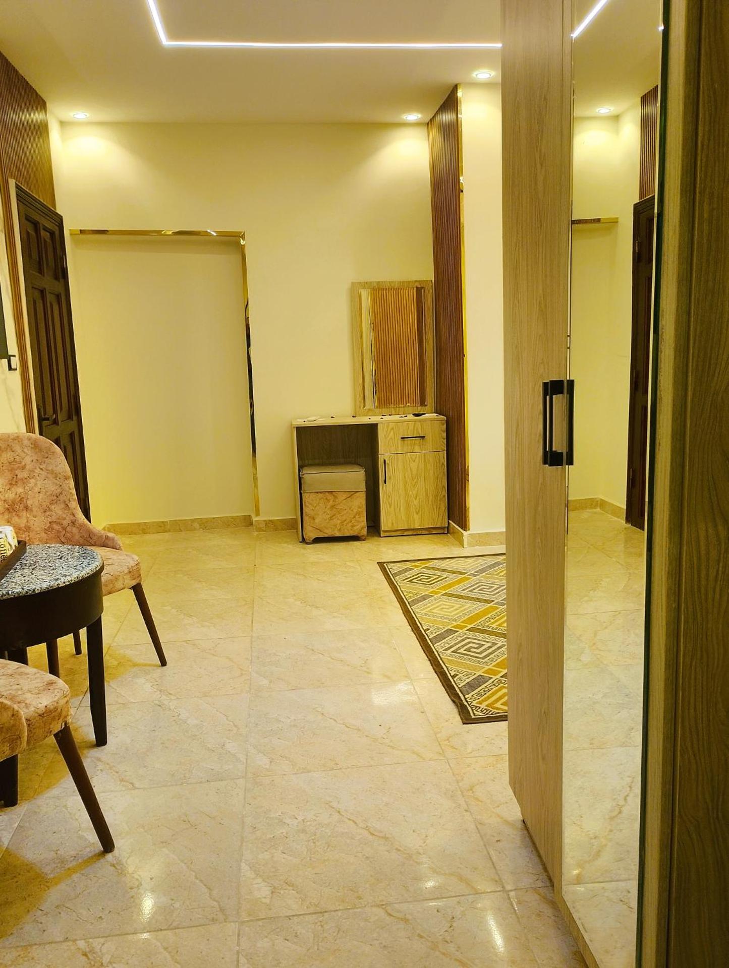 Nisut Pyramids Hotel - Photo 49