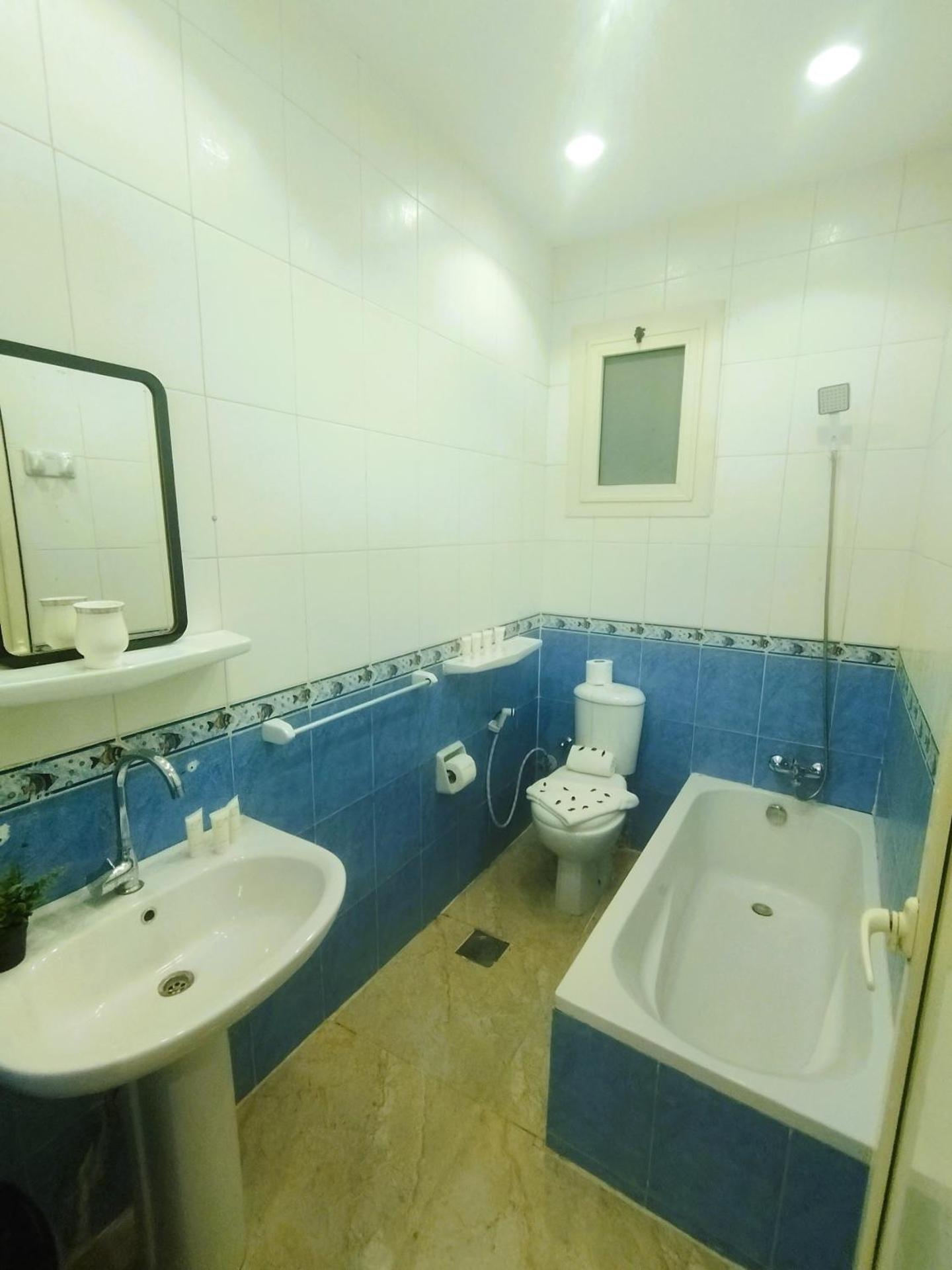 Nisut Pyramids Hotel - Photo 50