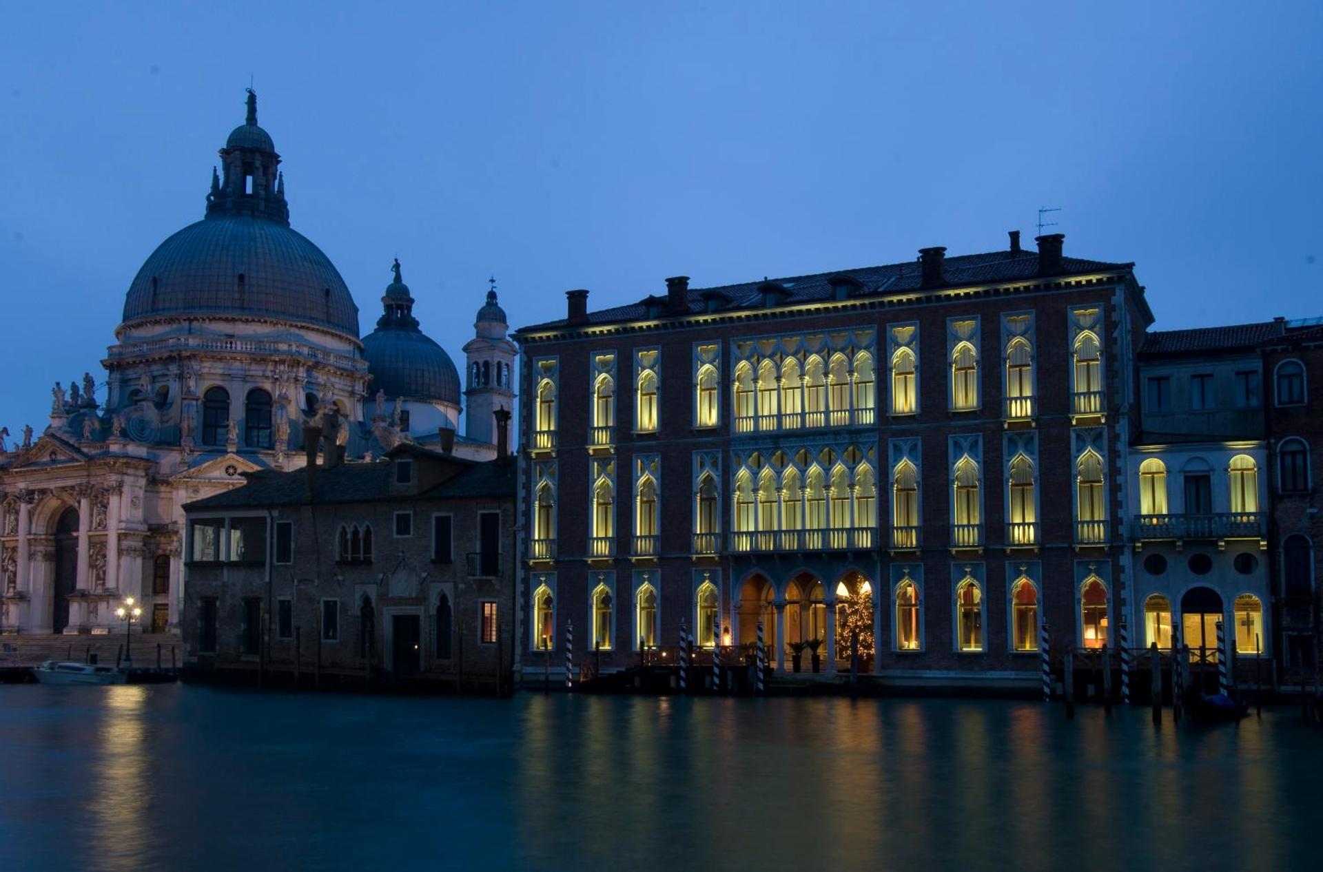 Sina Centurion Palace - Photo 72