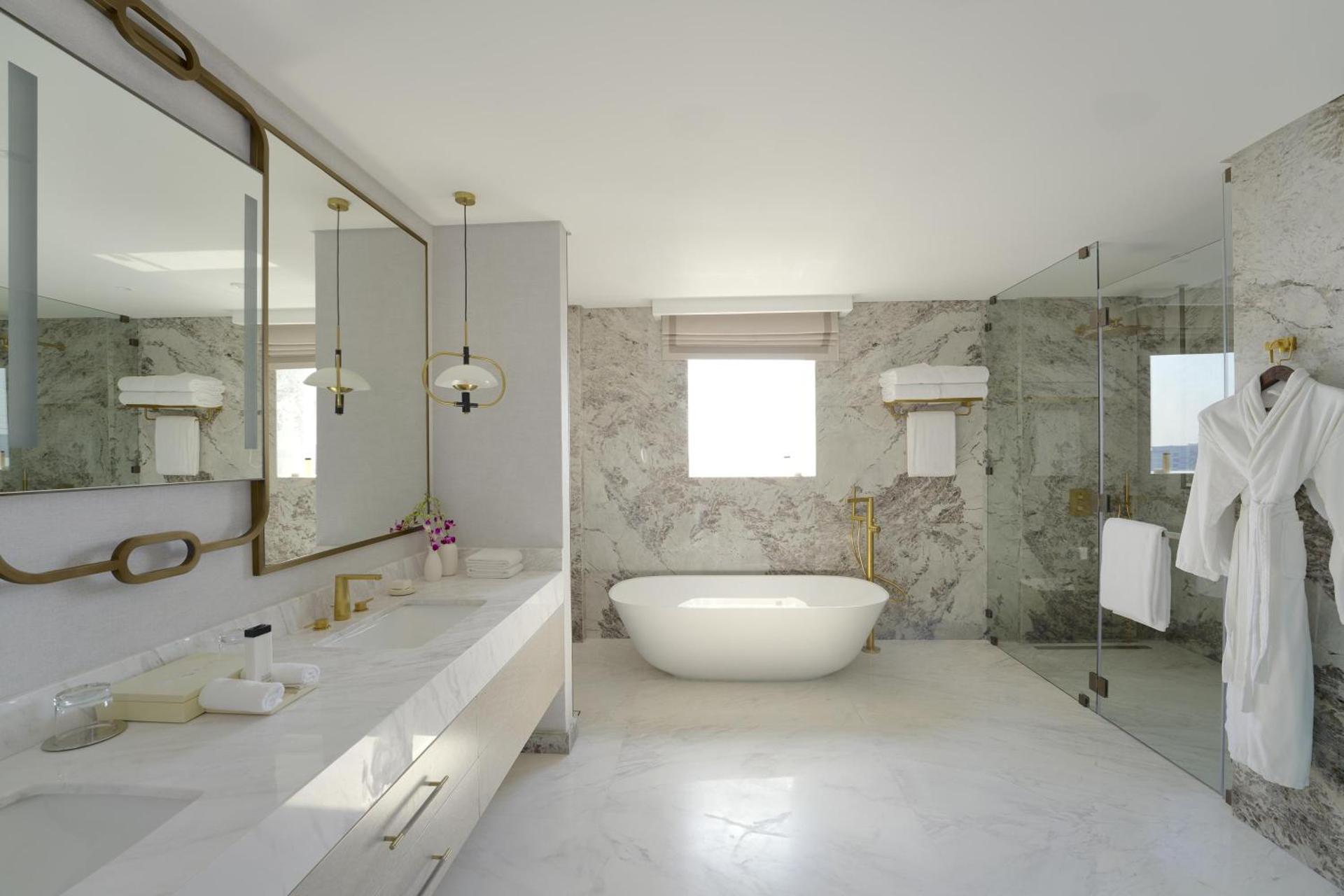 Grand Hyatt Dubai - Photo 49