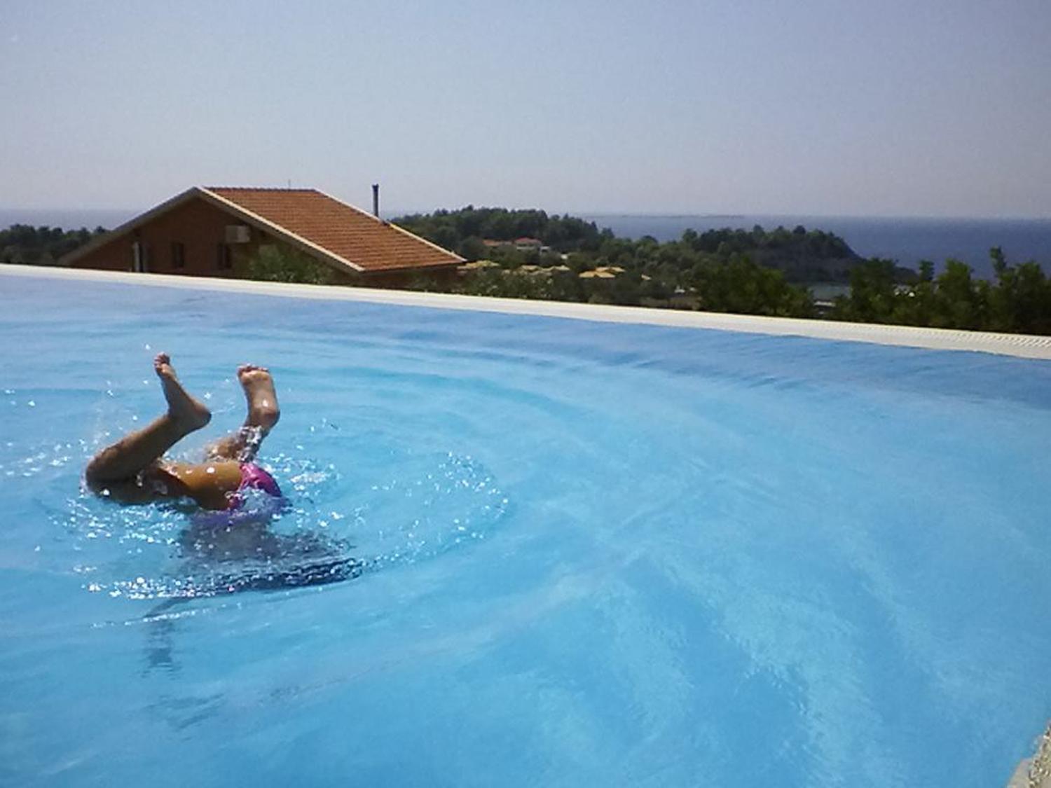 Stefanos Studios - Photo 91