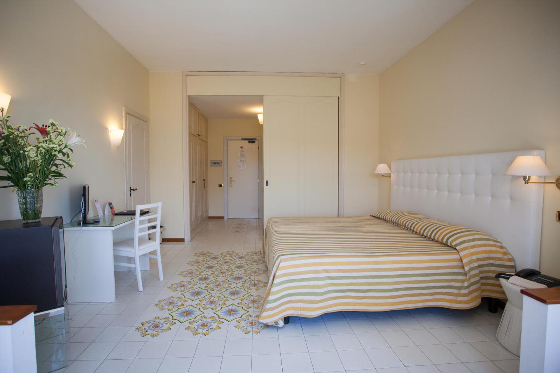 Grand Hotel Don Juan - Photo 48