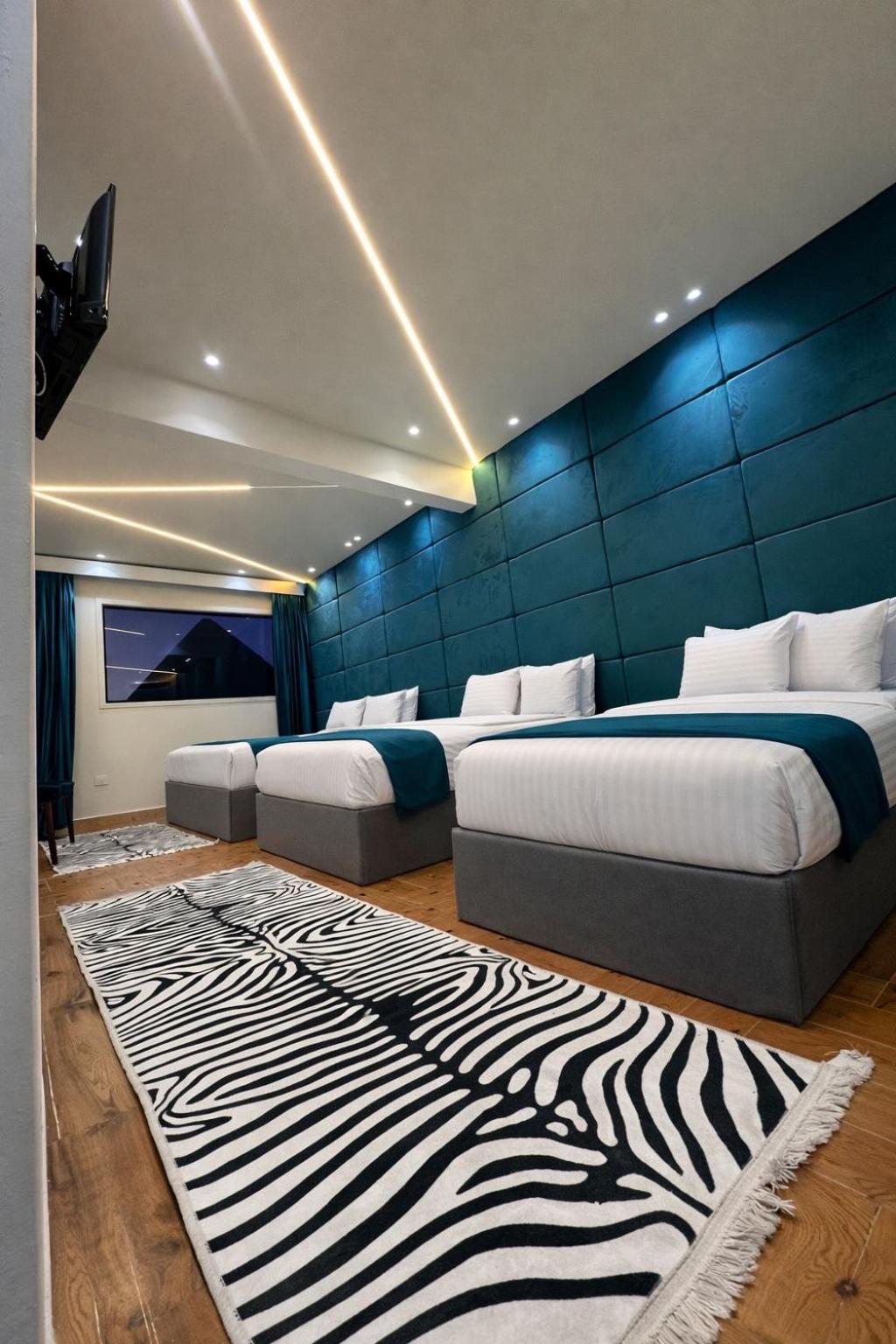 Soho Scarab Pyramids View - Photo 31