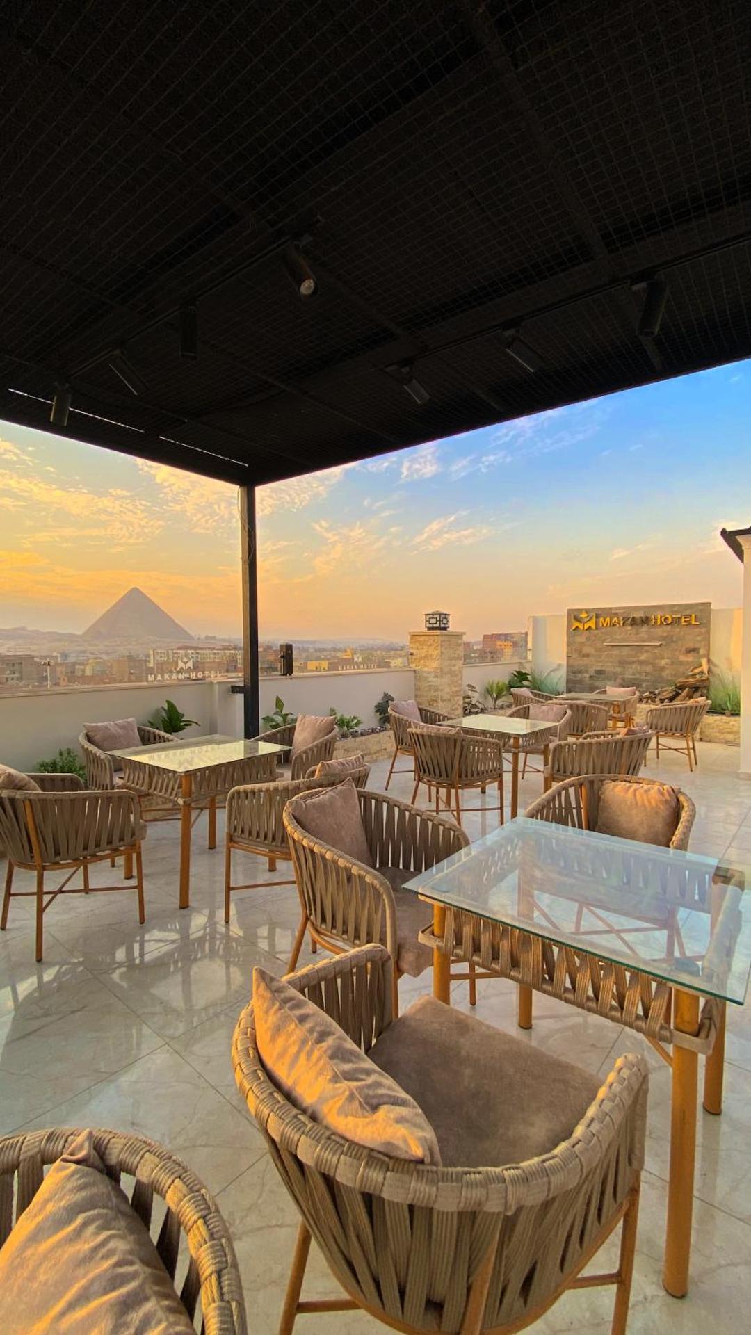 Makan Hotel - Photo 9