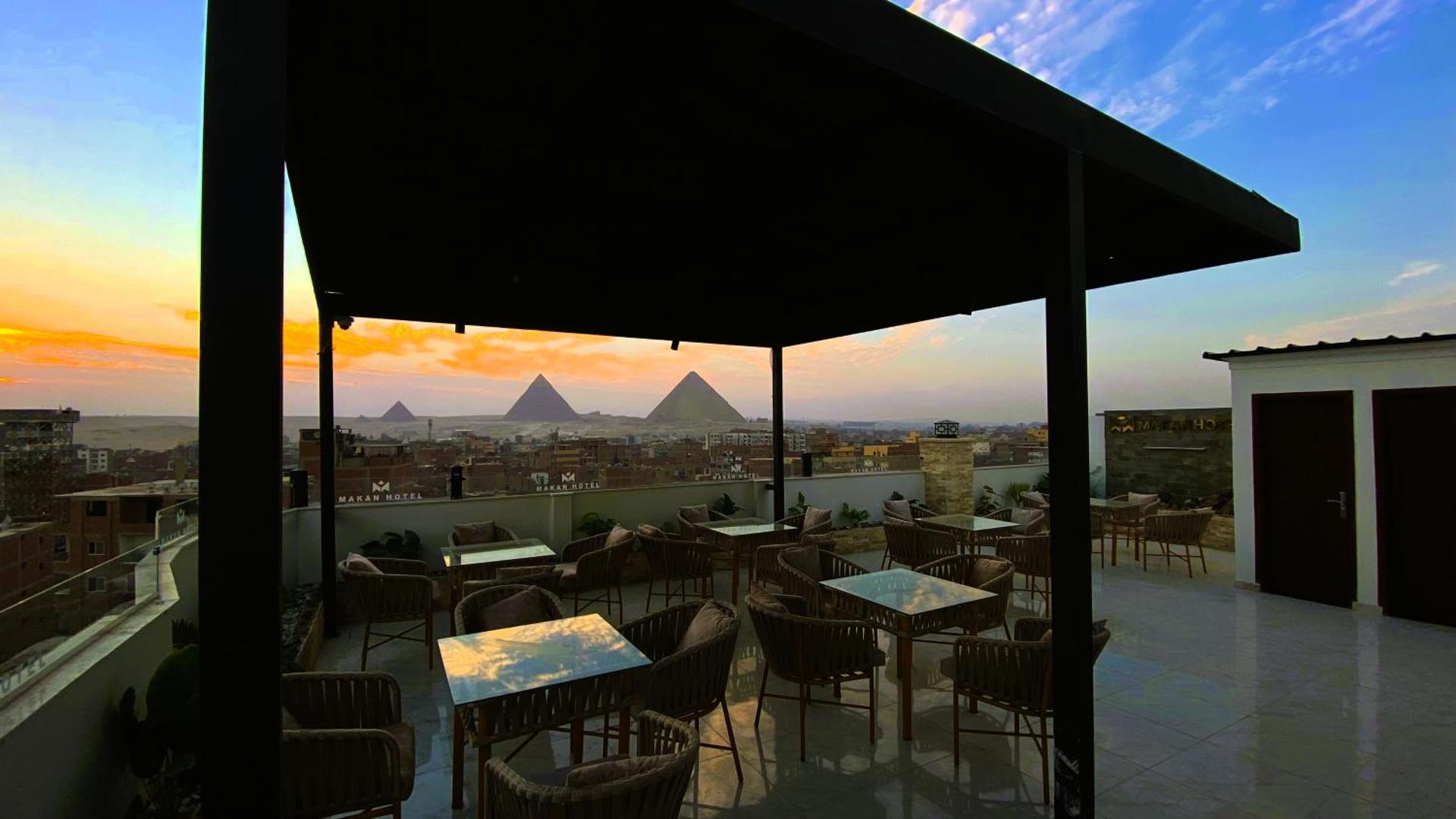 Makan Hotel - Photo 15