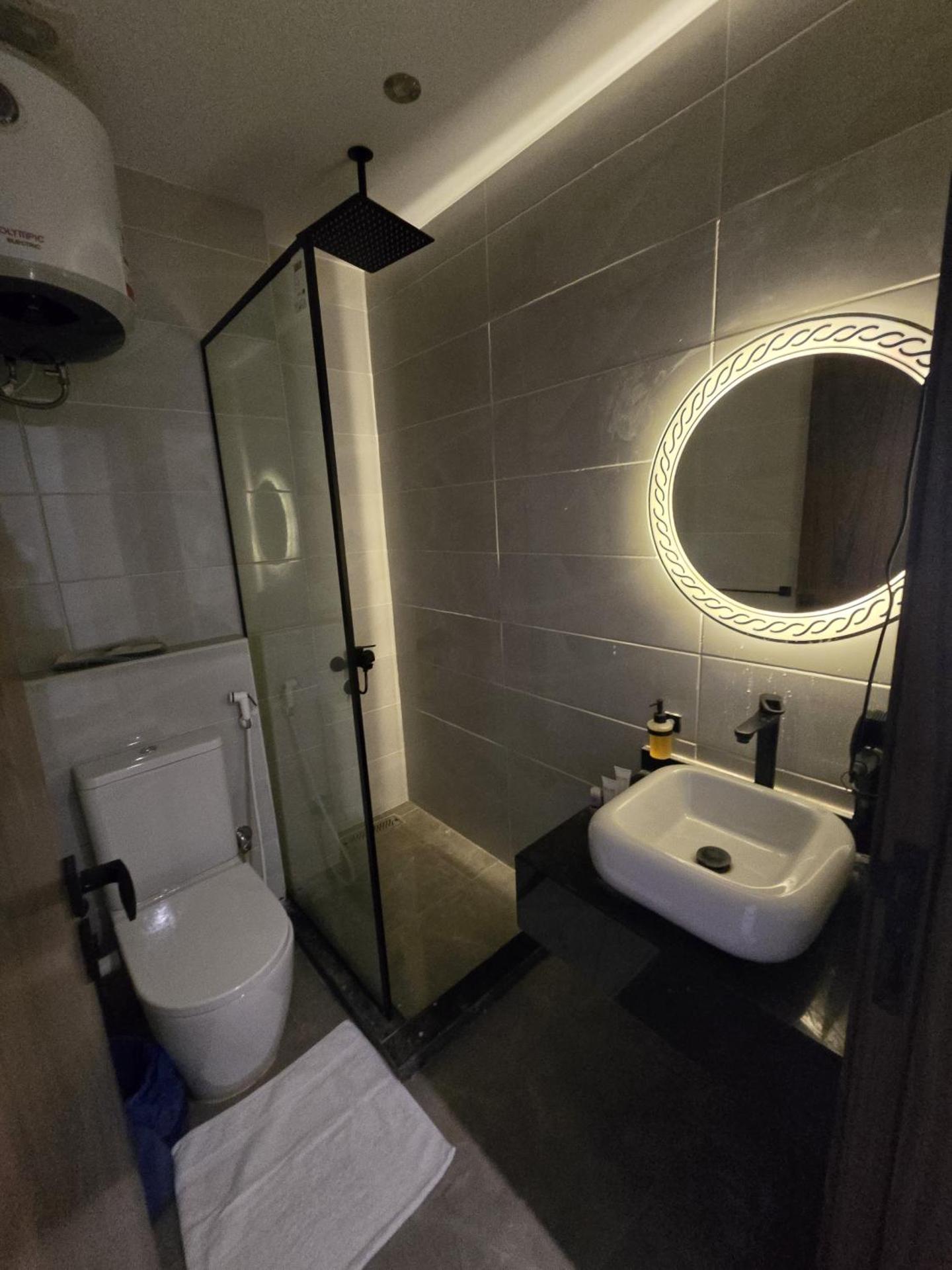 Louts signature hotel - Photo 13