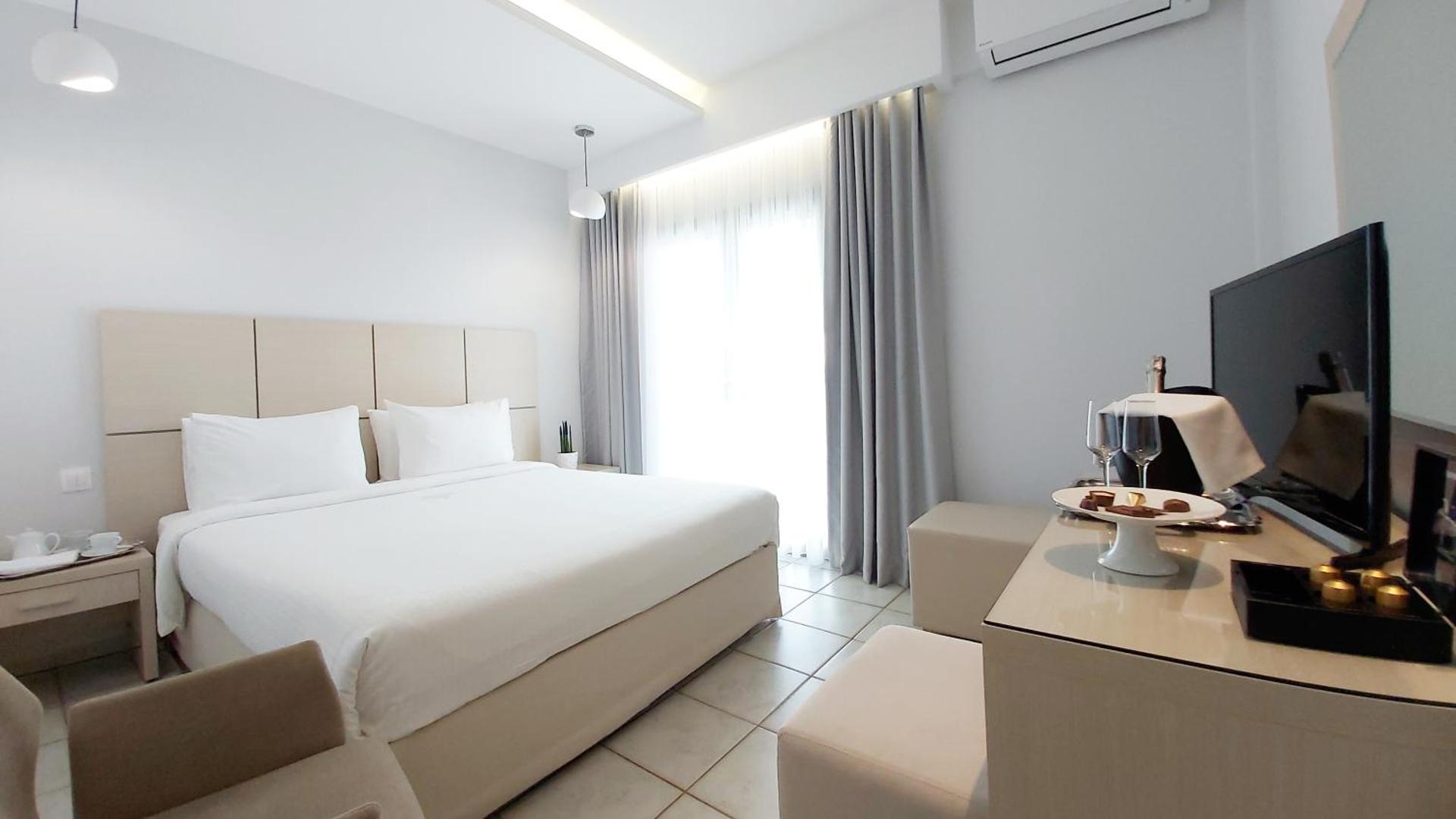 Akrogiali Exclusive Hotel (Adults Only) - Photo 31