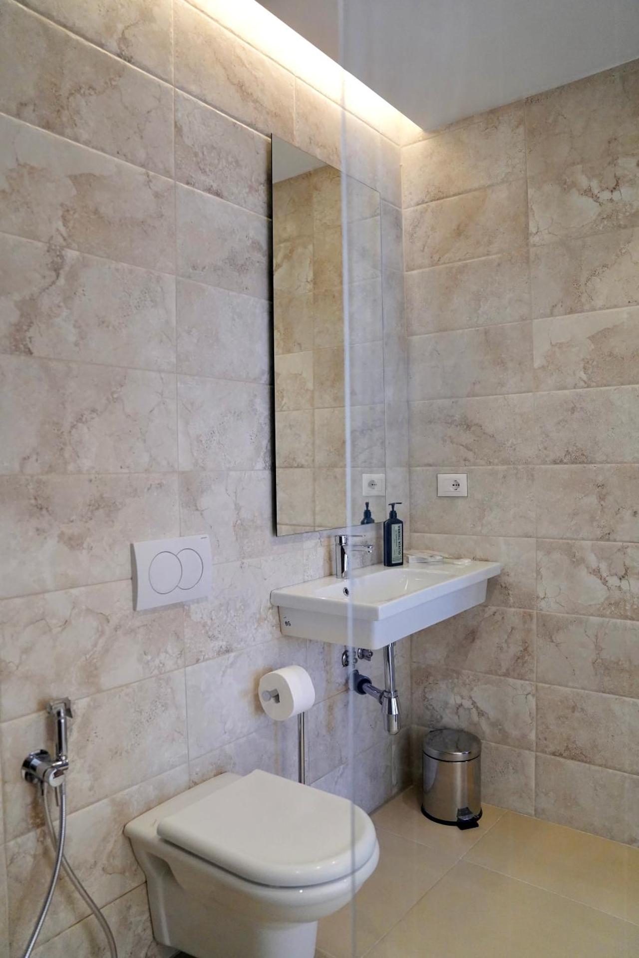 Hortus Hotel Tirana - Photo 19