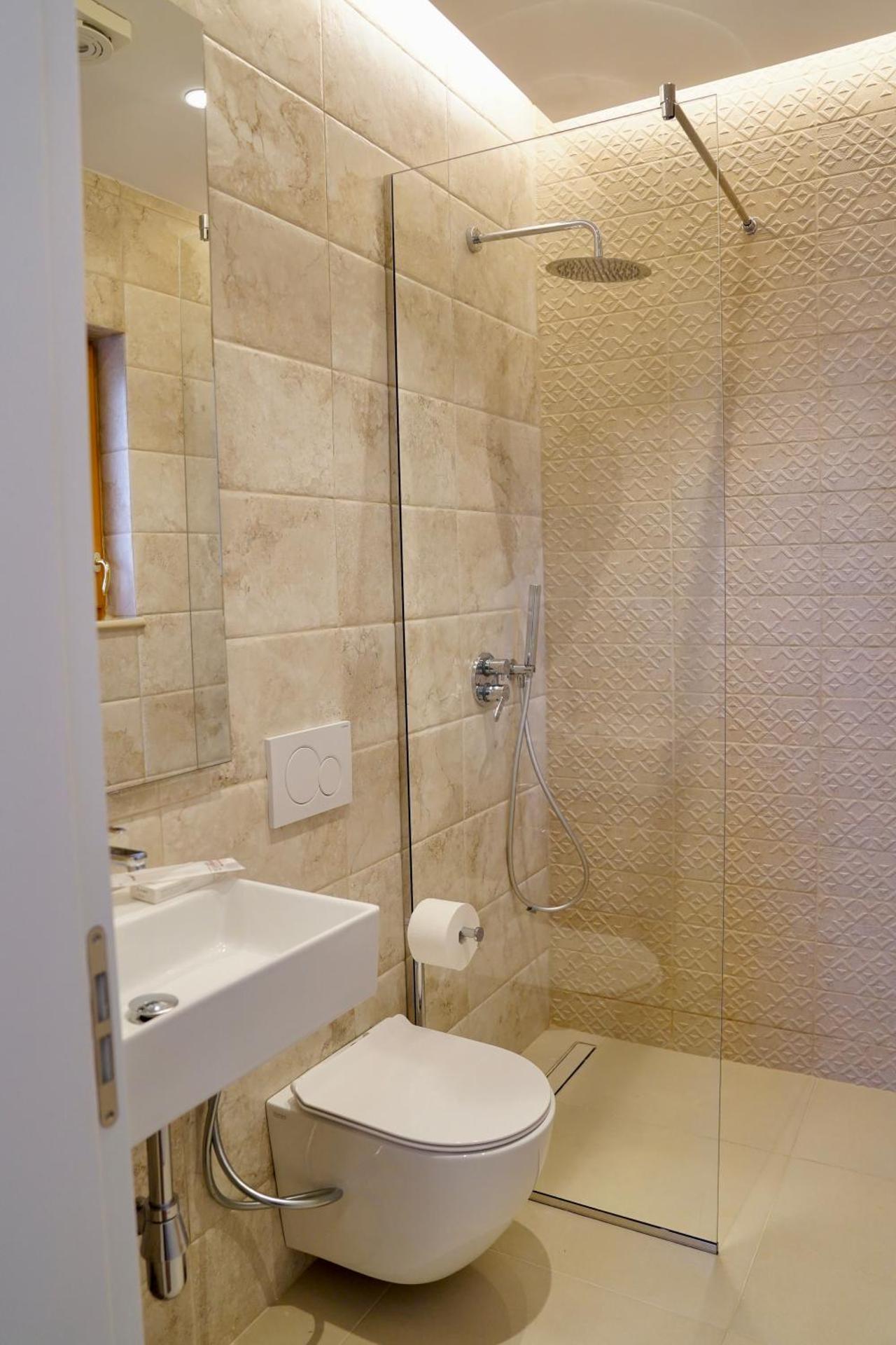 Hortus Hotel Tirana - Photo 87