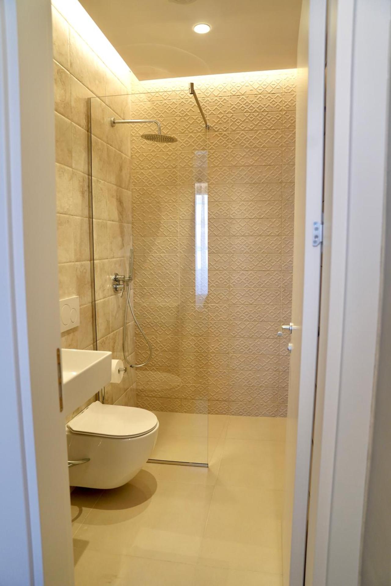 Hortus Hotel Tirana - Photo 41