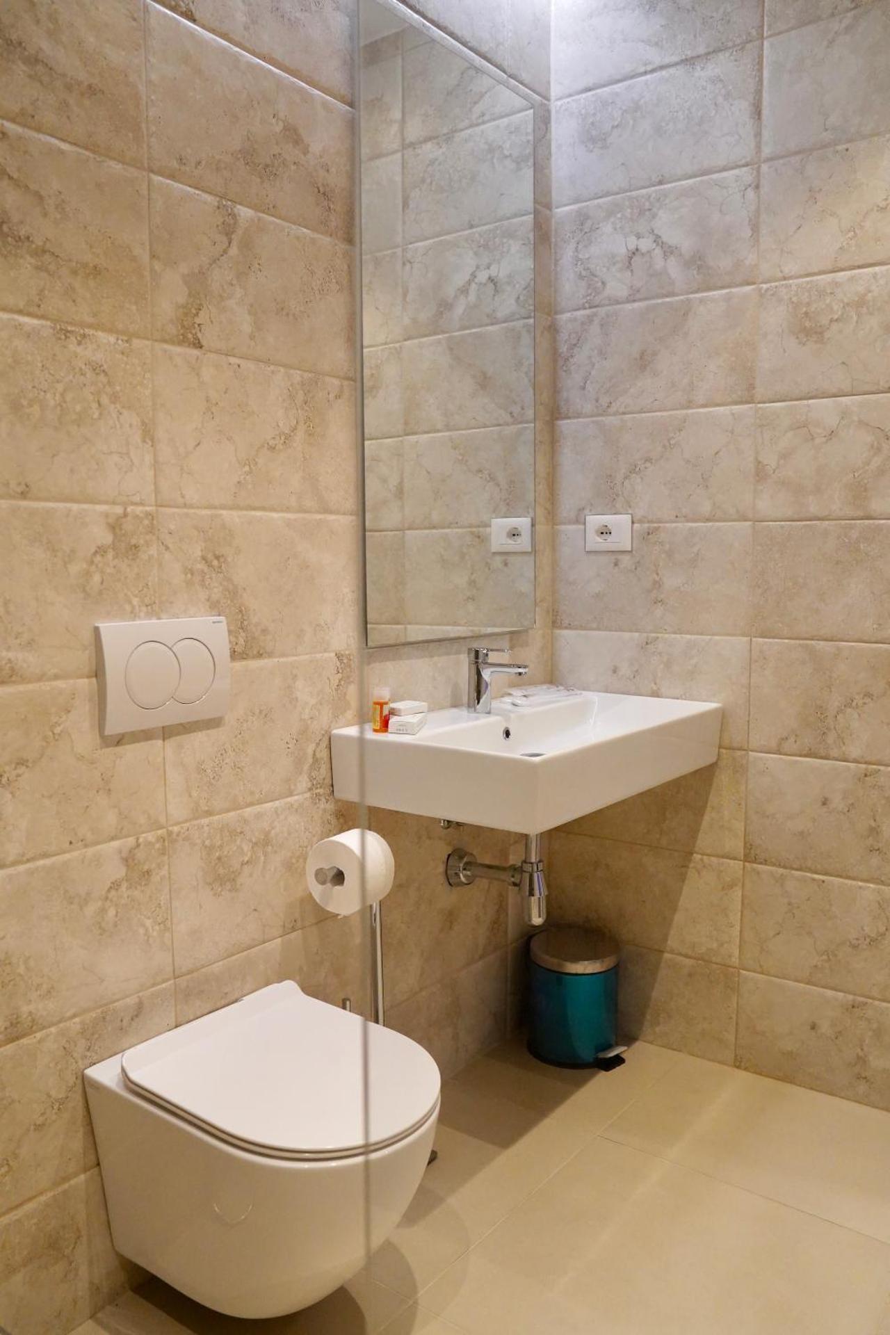 Hortus Hotel Tirana - Photo 20