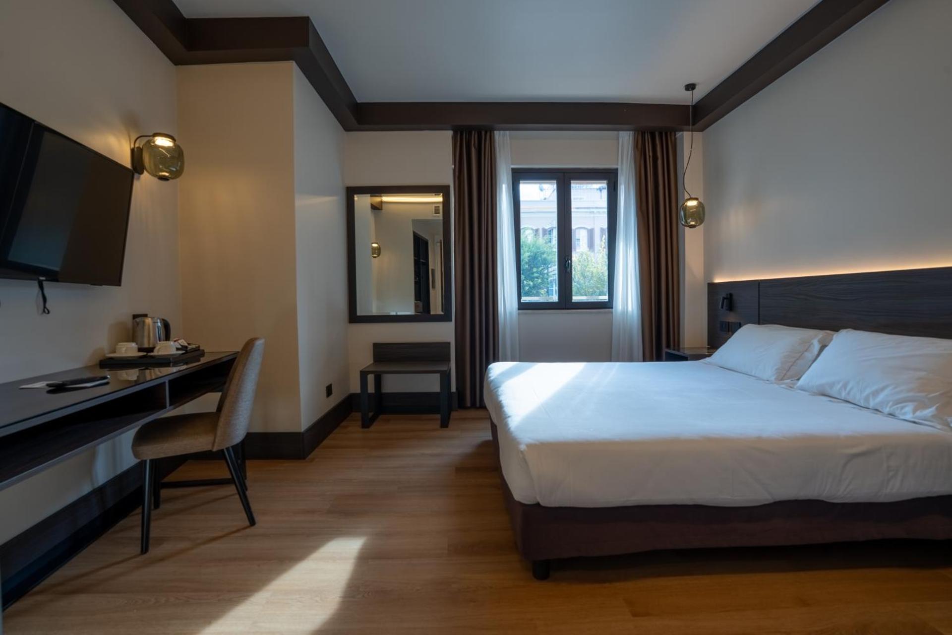 Hotel Regina Margherita - Photo 43