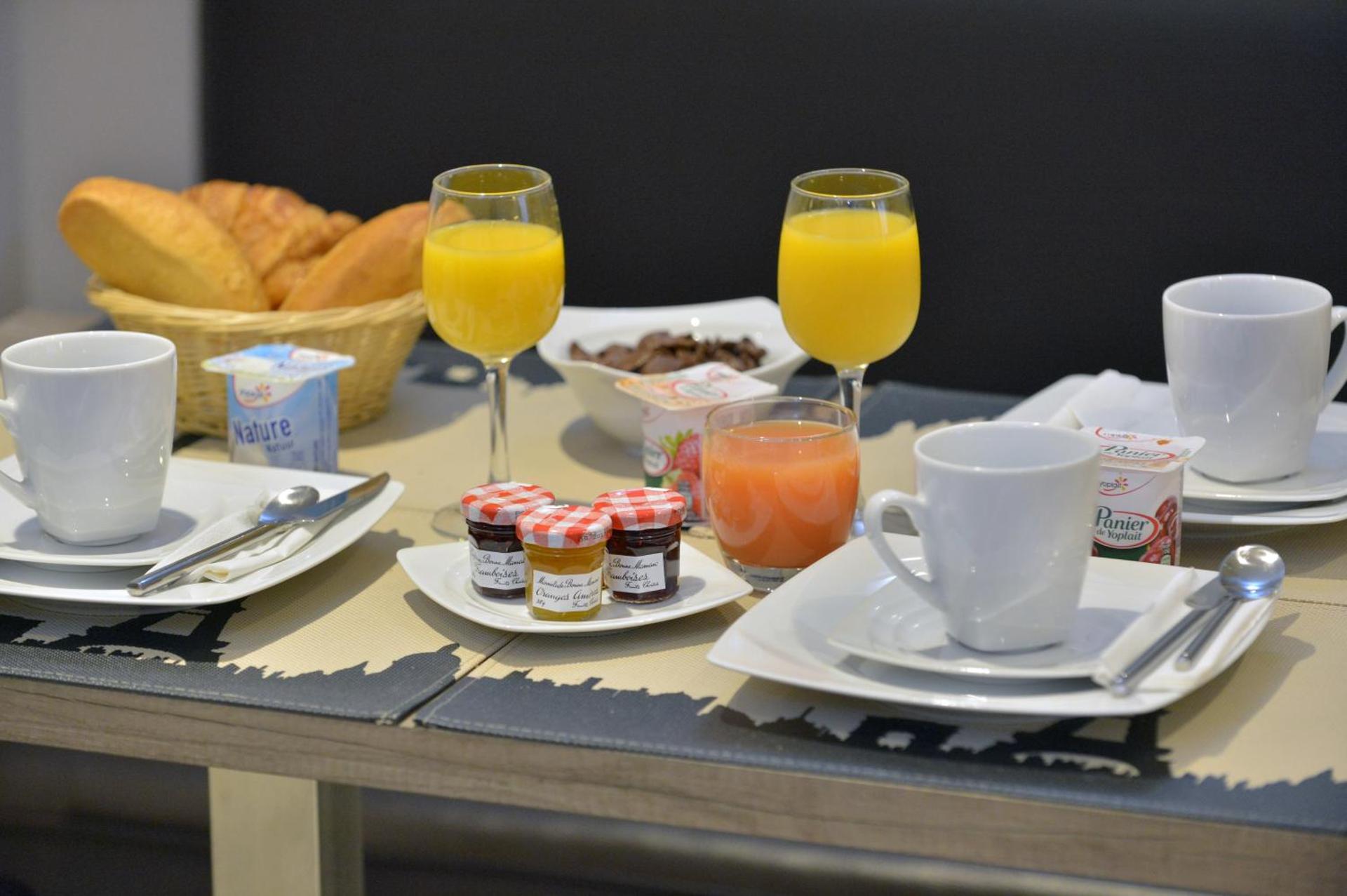 Hotel du Chemin Vert - Photo 18