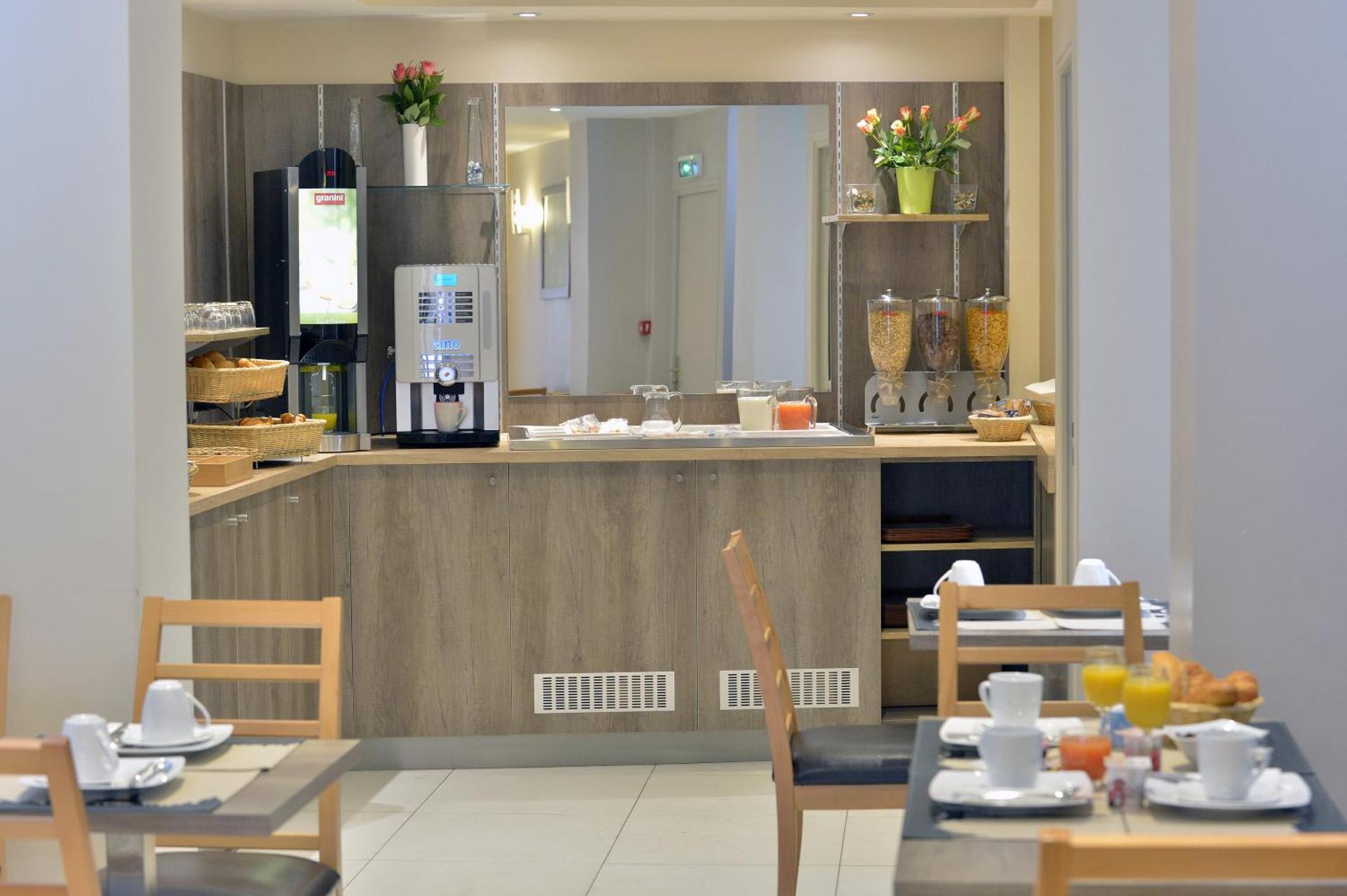 Hotel du Chemin Vert - Photo 22