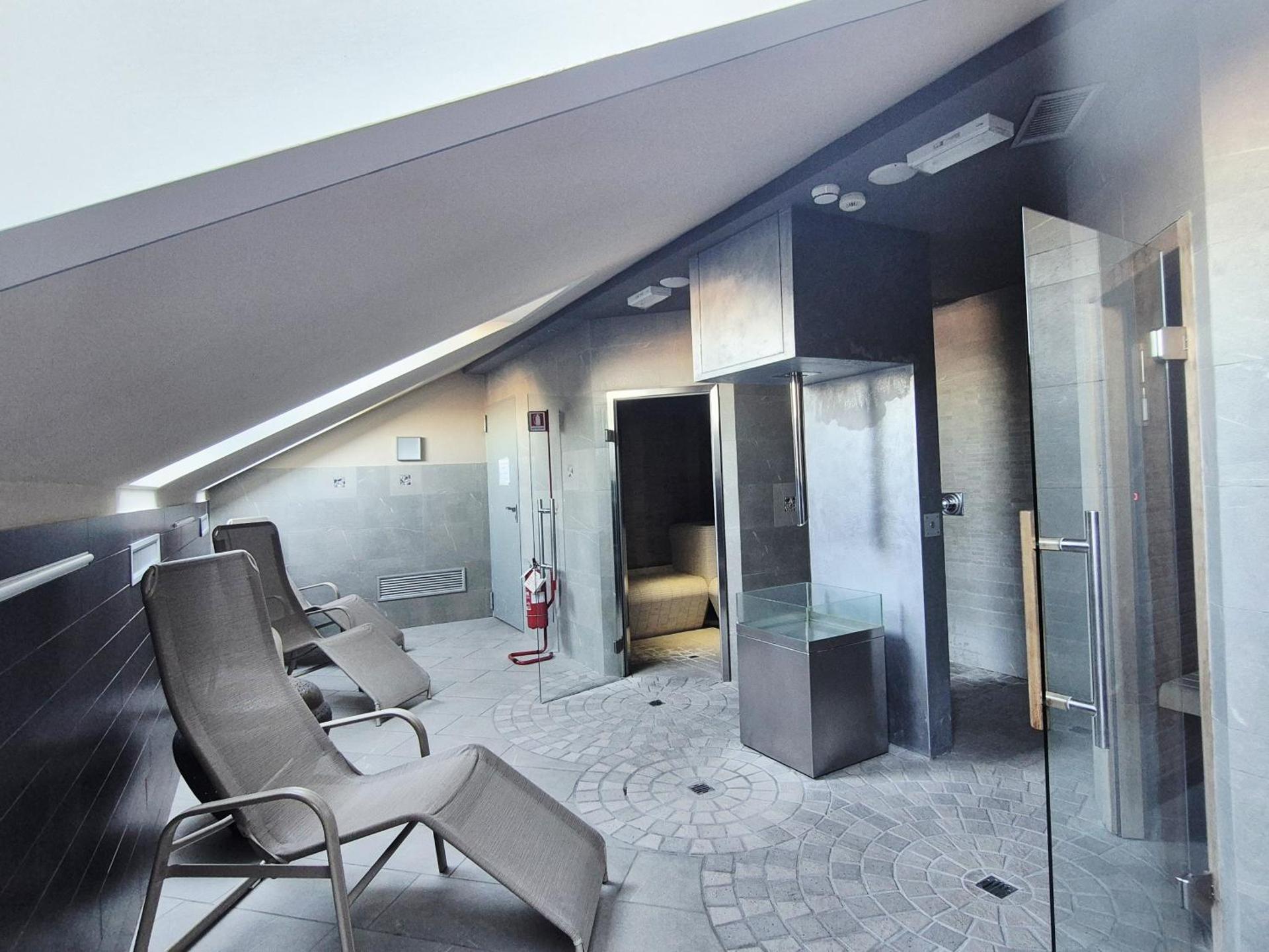 Hotel Excelsior Magenta - Photo 47