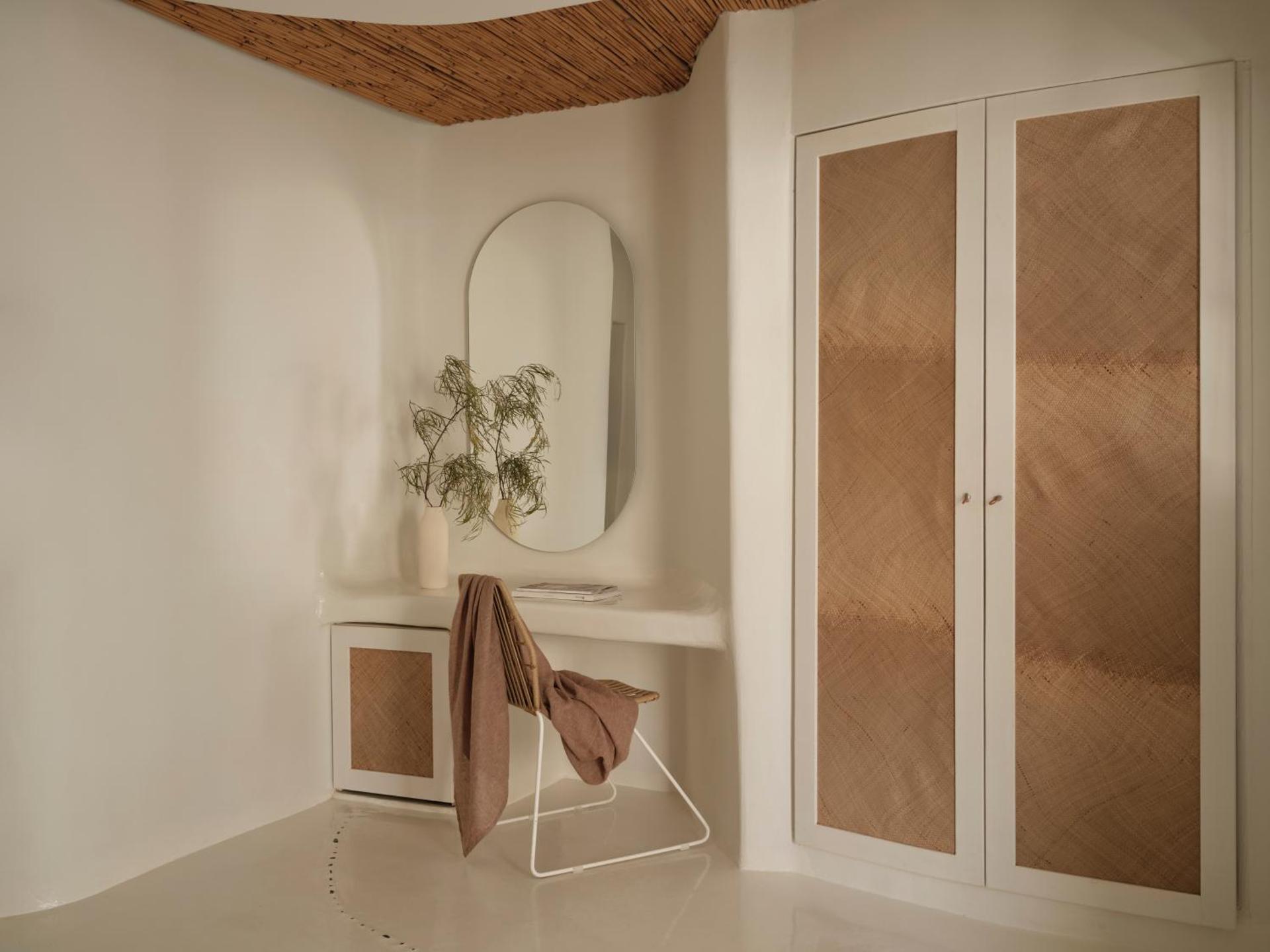 Andronikos Hotel - Photo 45