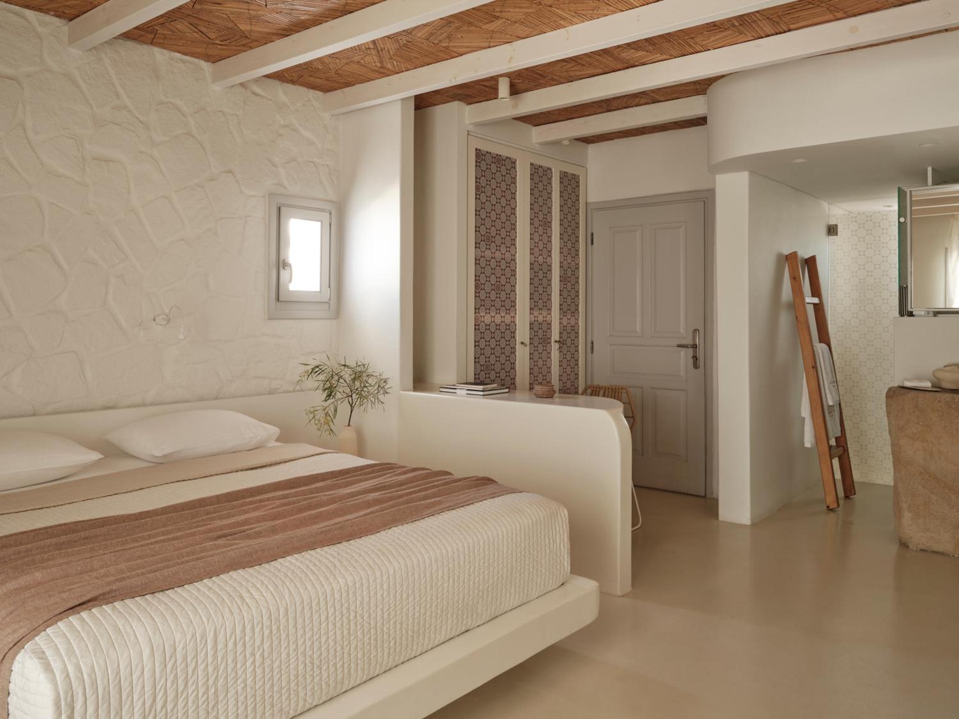 Andronikos Hotel - Photo 12