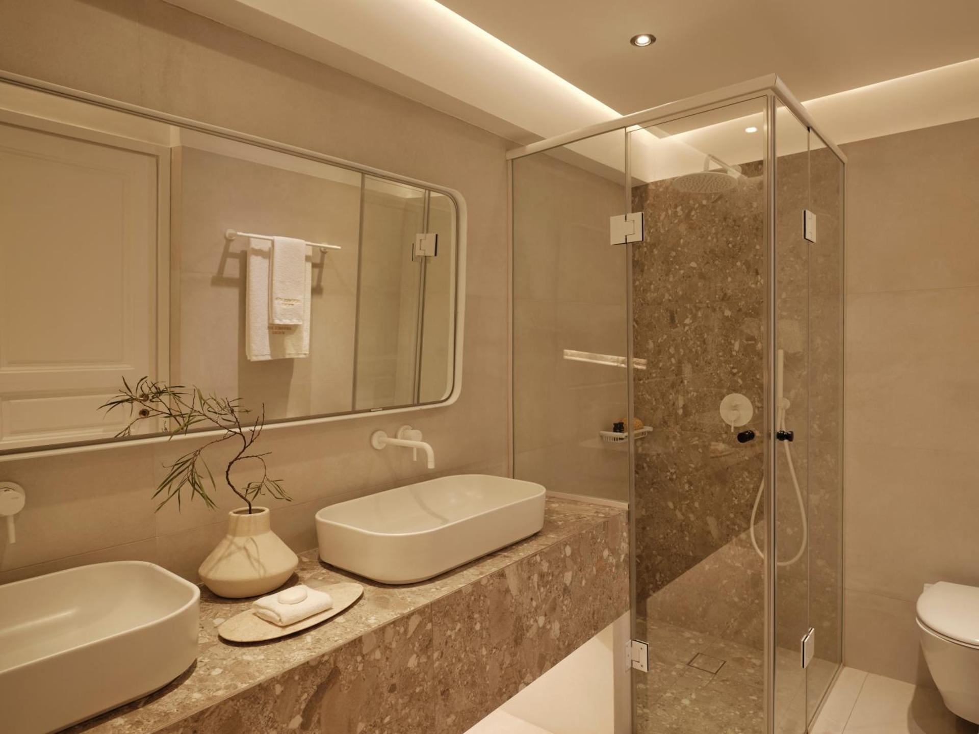 Andronikos Hotel - Photo 81