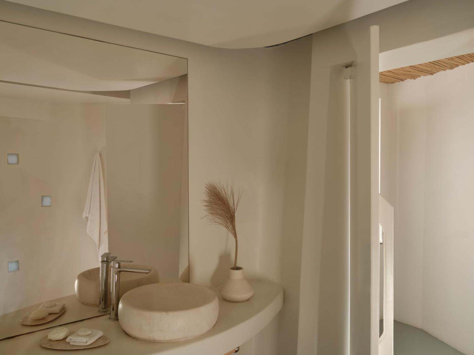 Andronikos Hotel - Photo 52