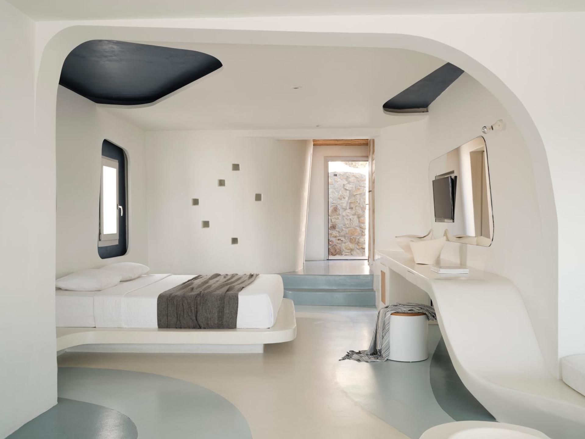 Andronikos Hotel - Photo 49