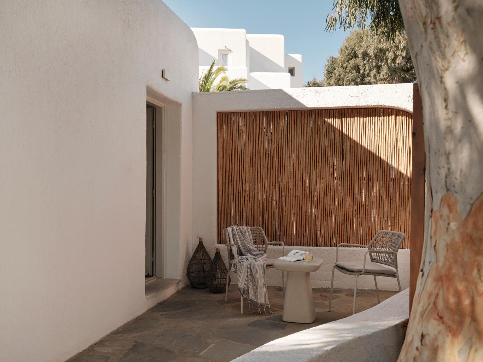 Andronikos Hotel - Photo 25