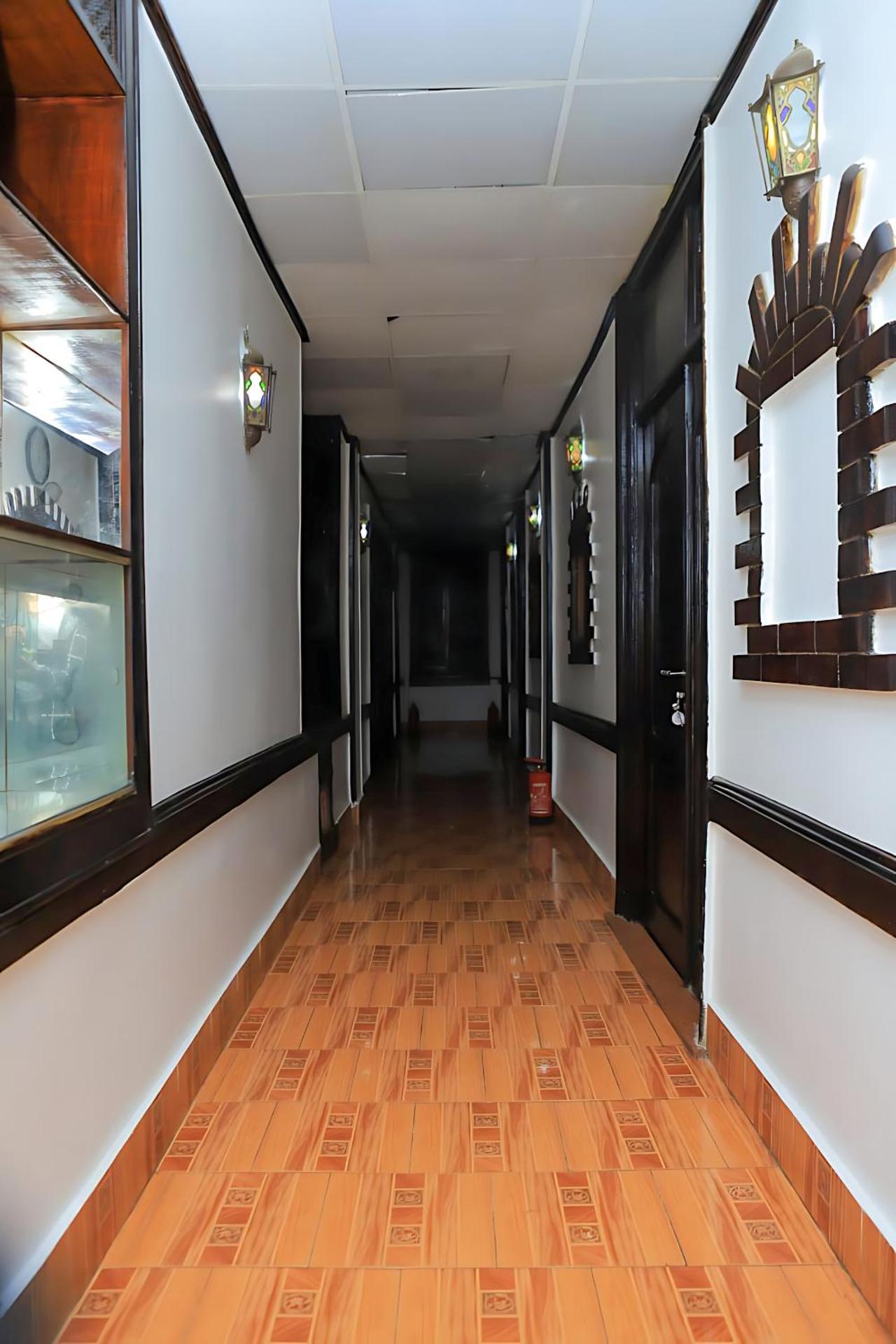 Kings Palace - Photo 8