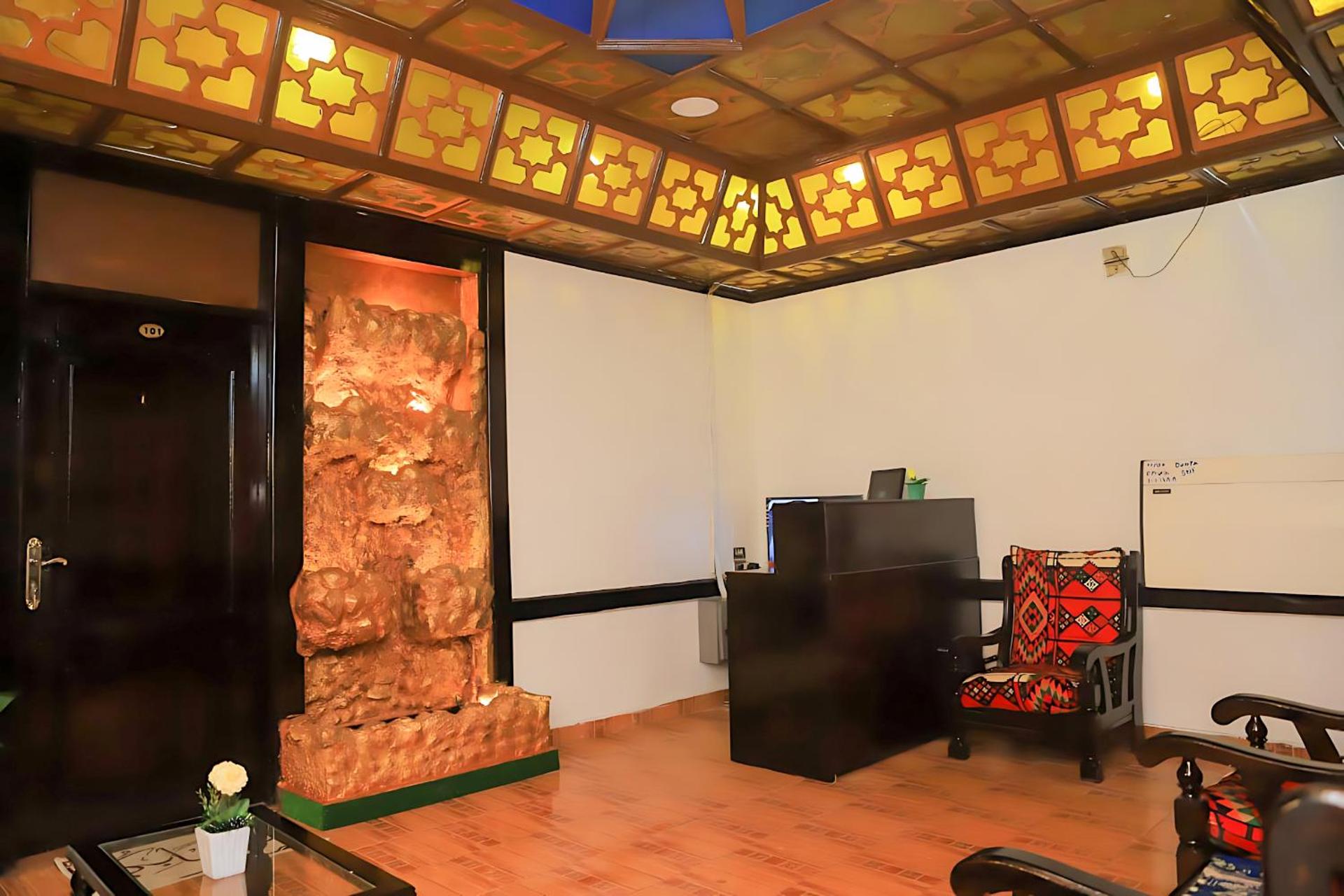 Kings Palace - Photo 4