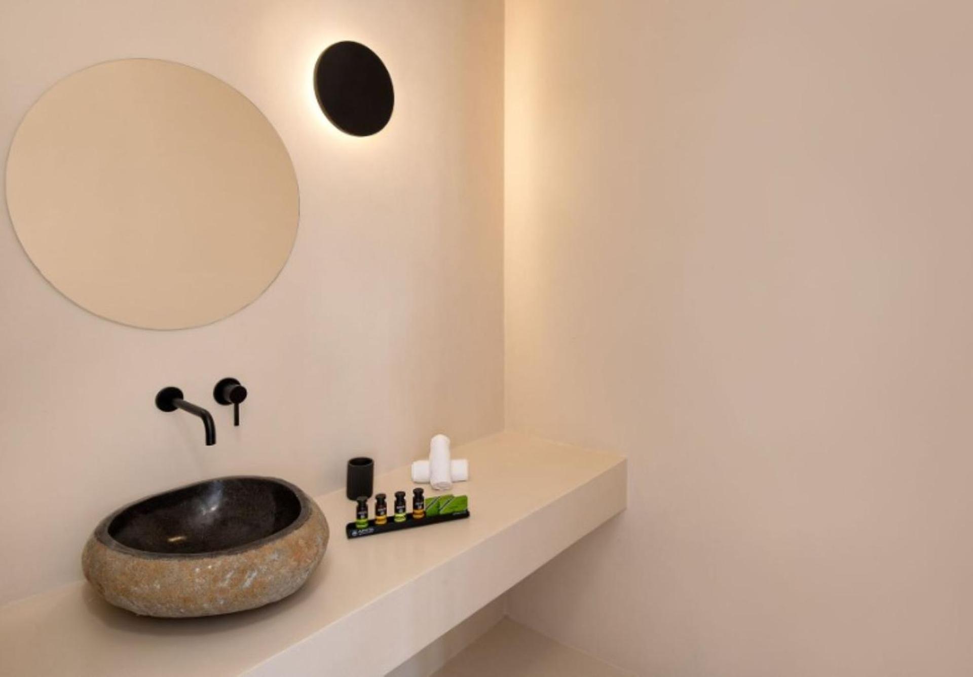 Santo Blue Santorini Caldera View Luxury Houses - Photo 44