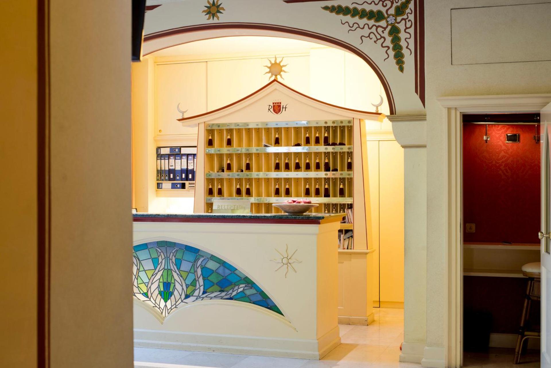 Hotel Milano Regency - Photo 13