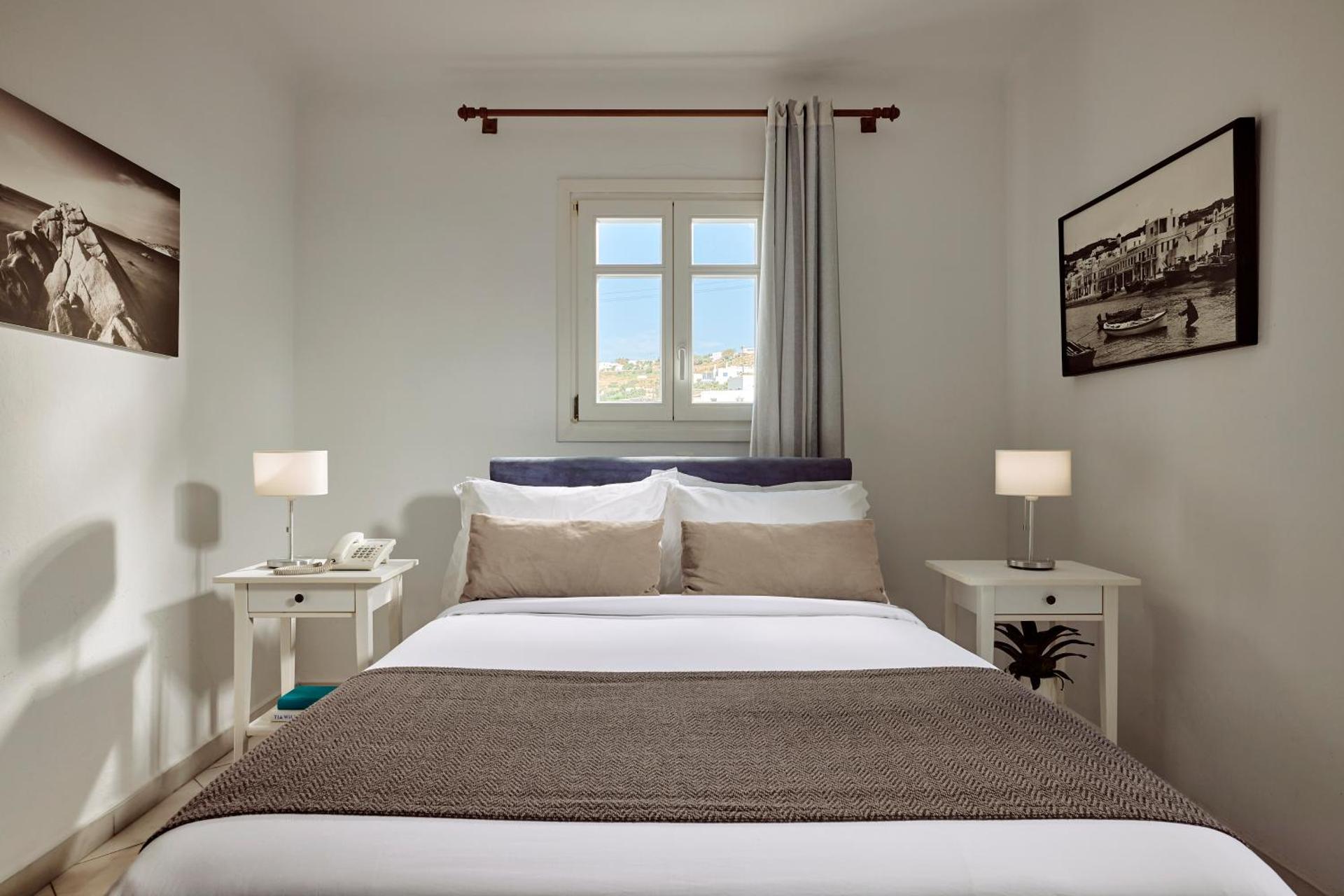 Hotel Adonis - Photo 40