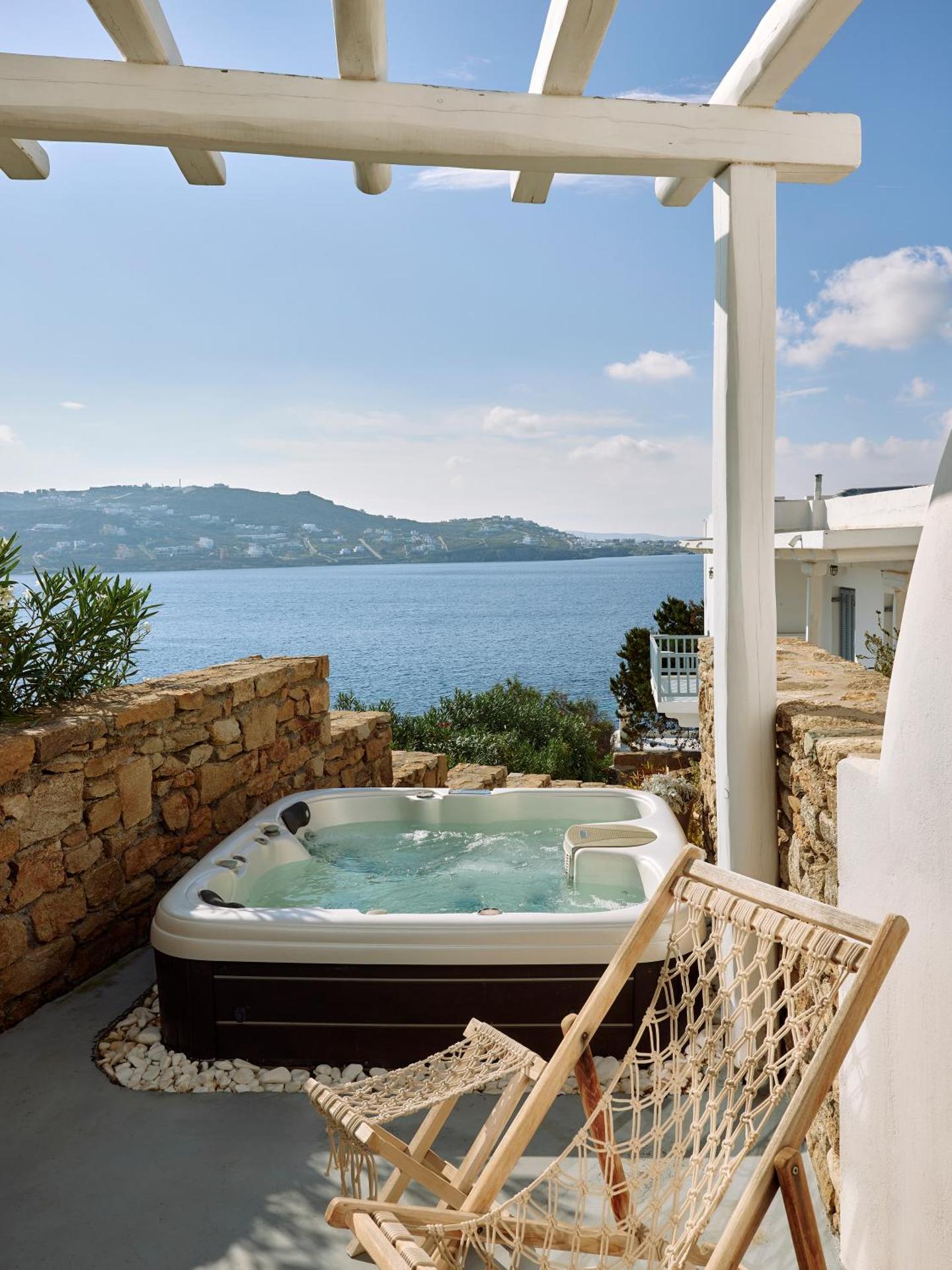 Hotel Adonis - Photo 44