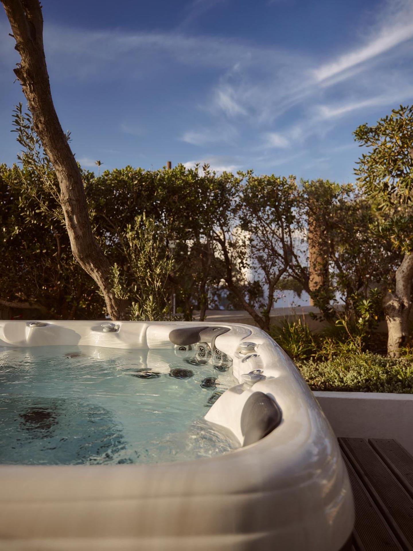 Hotel Adonis - Photo 79