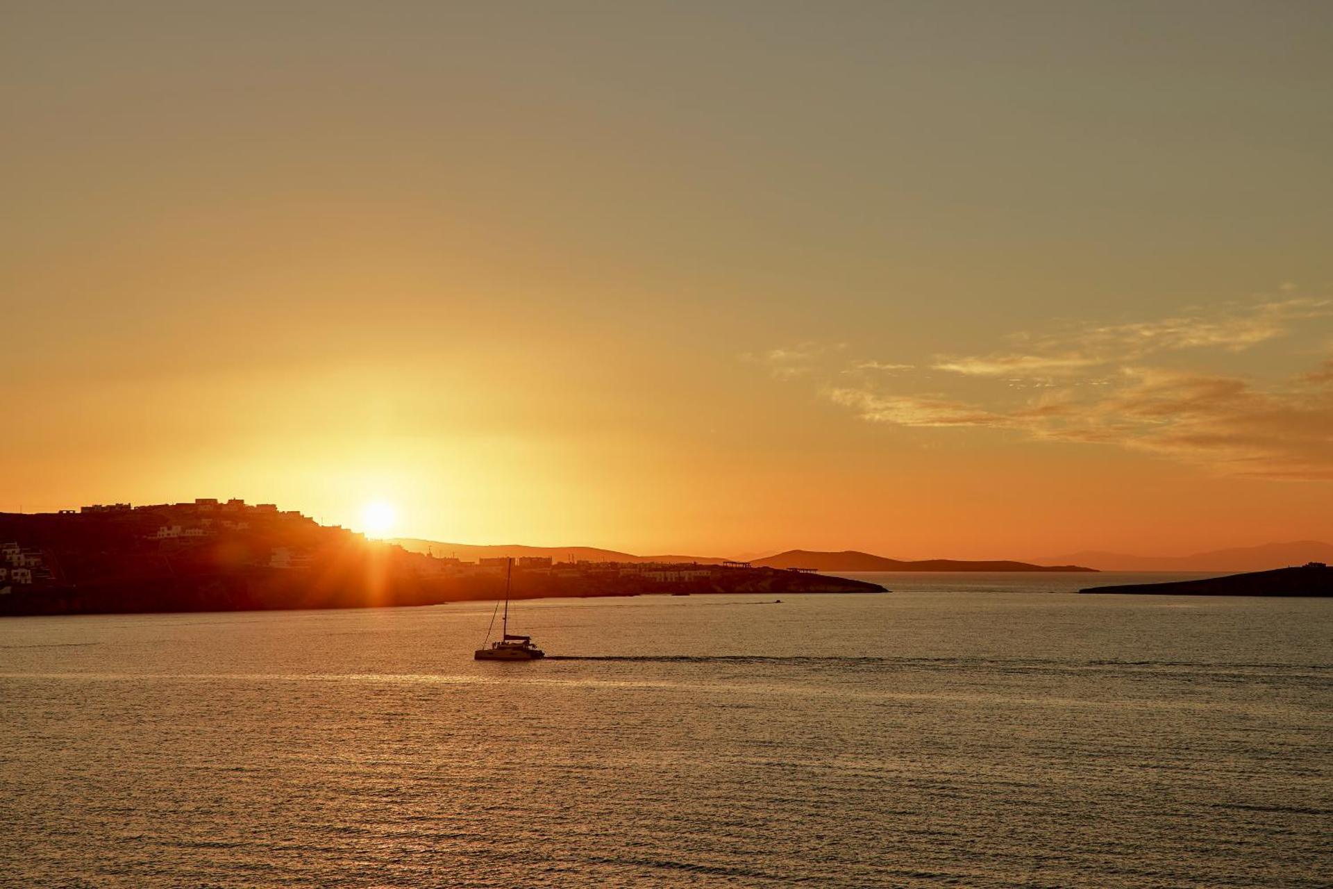 Hotel Adonis - Photo 11