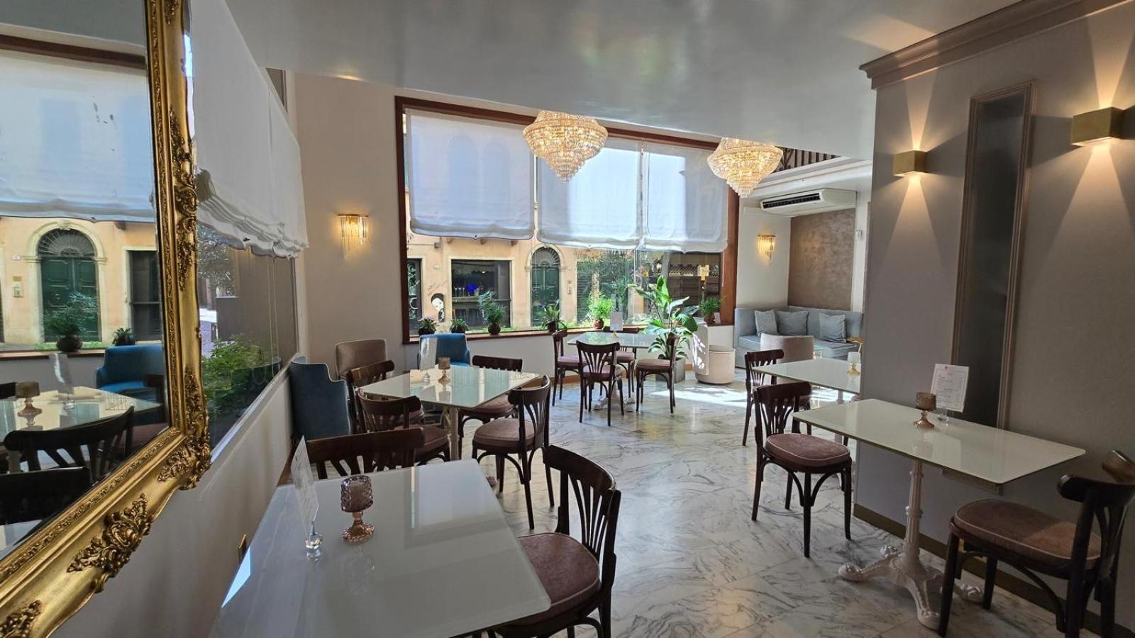 Majestic Toscanelli (centro storico) - Photo 22