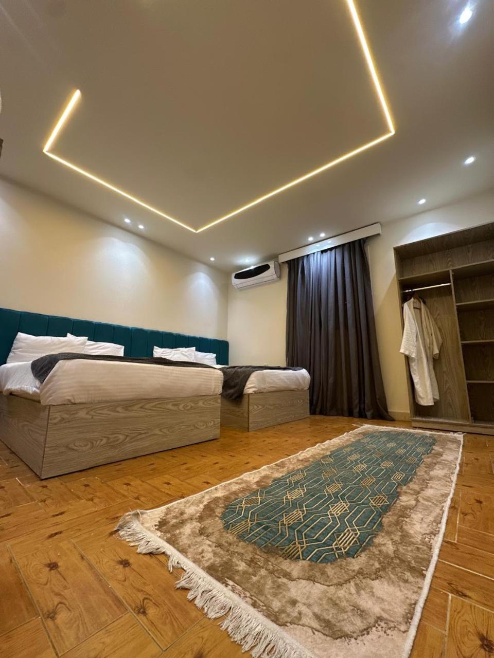 Soho Scarab Pyramids View - Photo 80