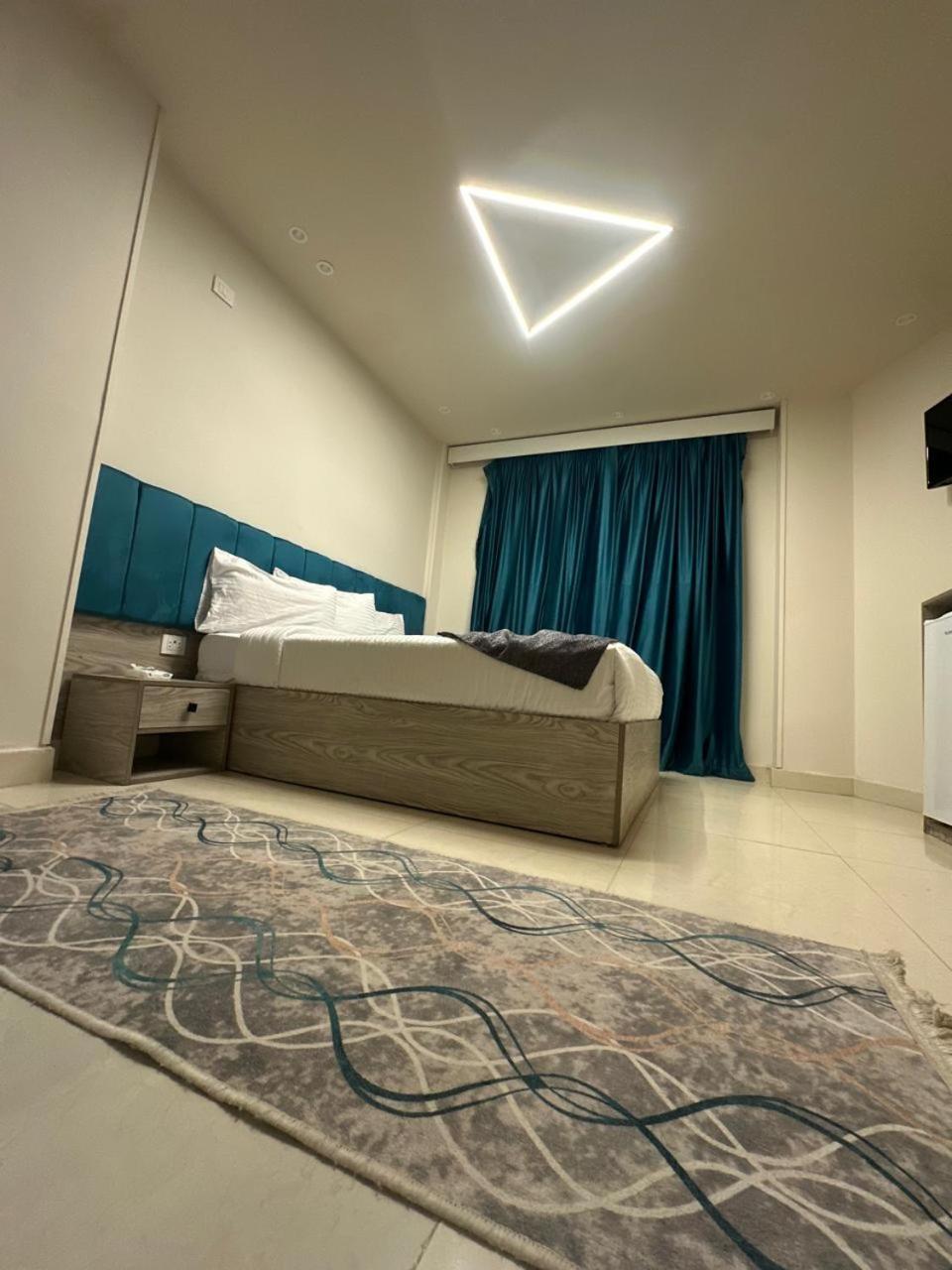 Soho Scarab Pyramids View - Photo 35