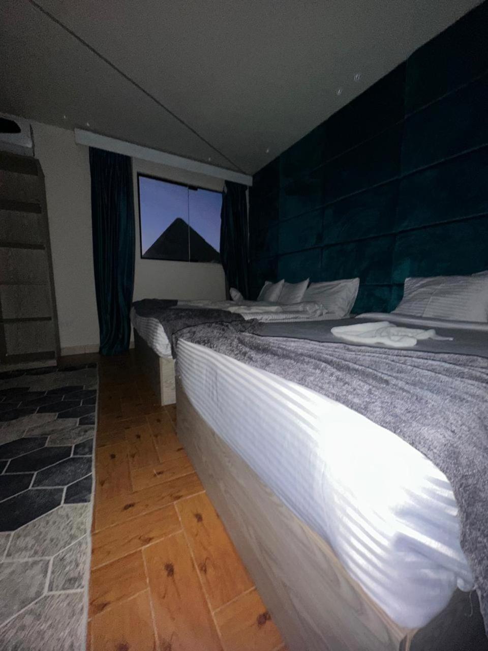 Soho Scarab Pyramids View - Photo 48