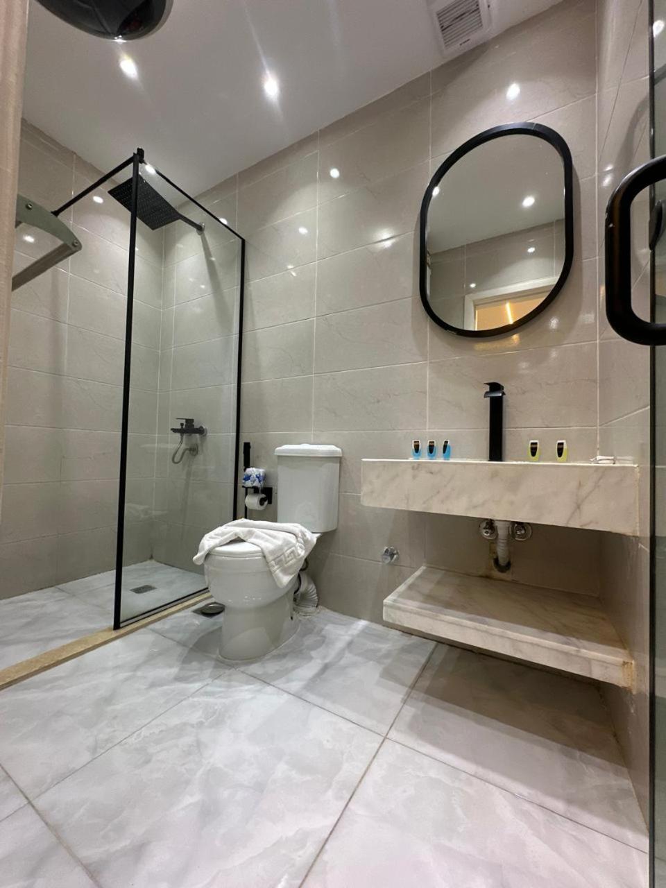 Soho Scarab Pyramids View - Photo 42