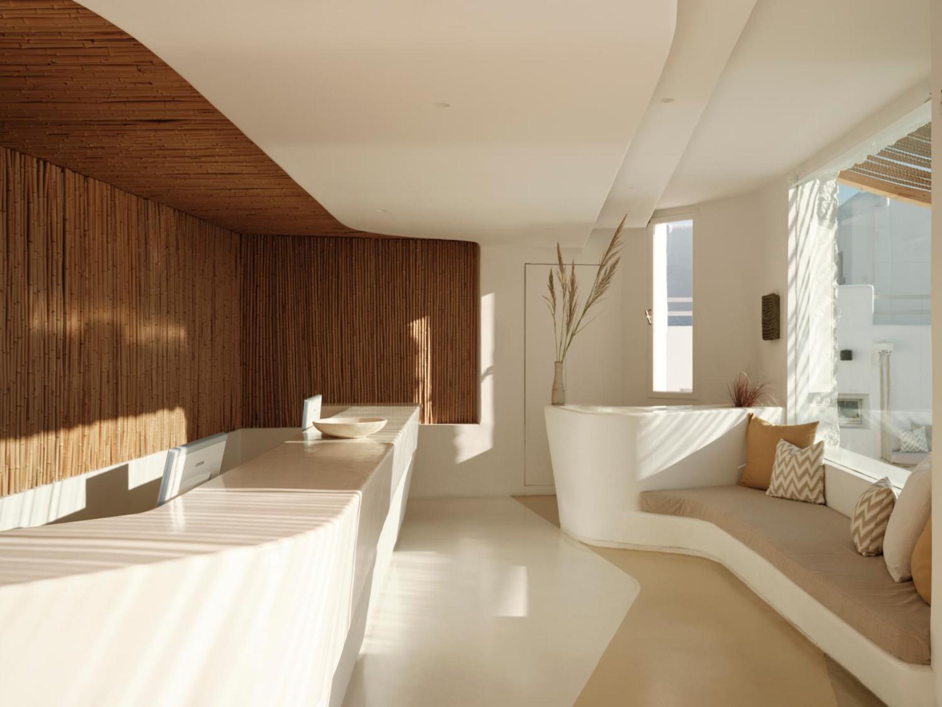 Andronikos Hotel - Photo 99