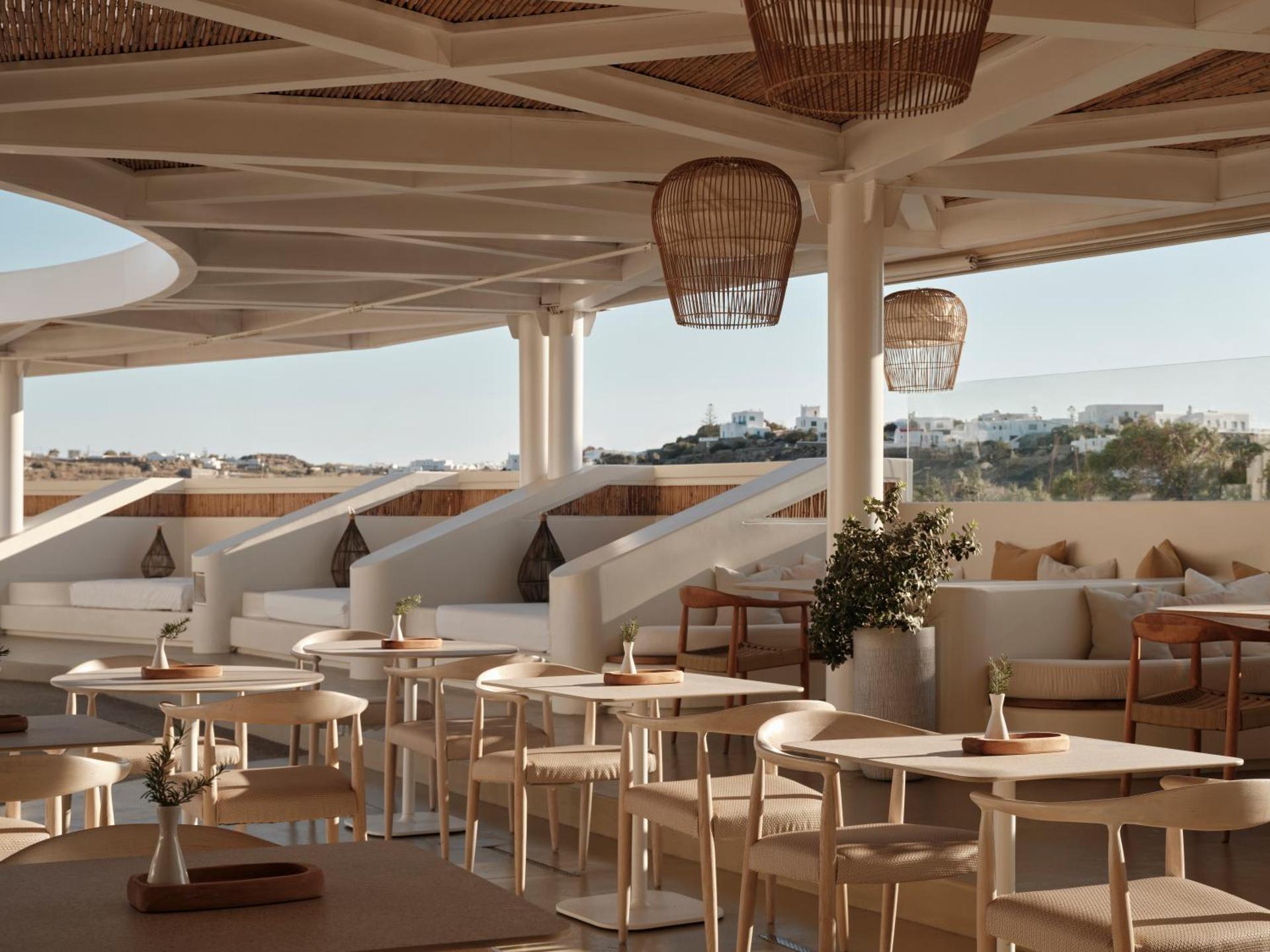 Andronikos Hotel - Photo 4