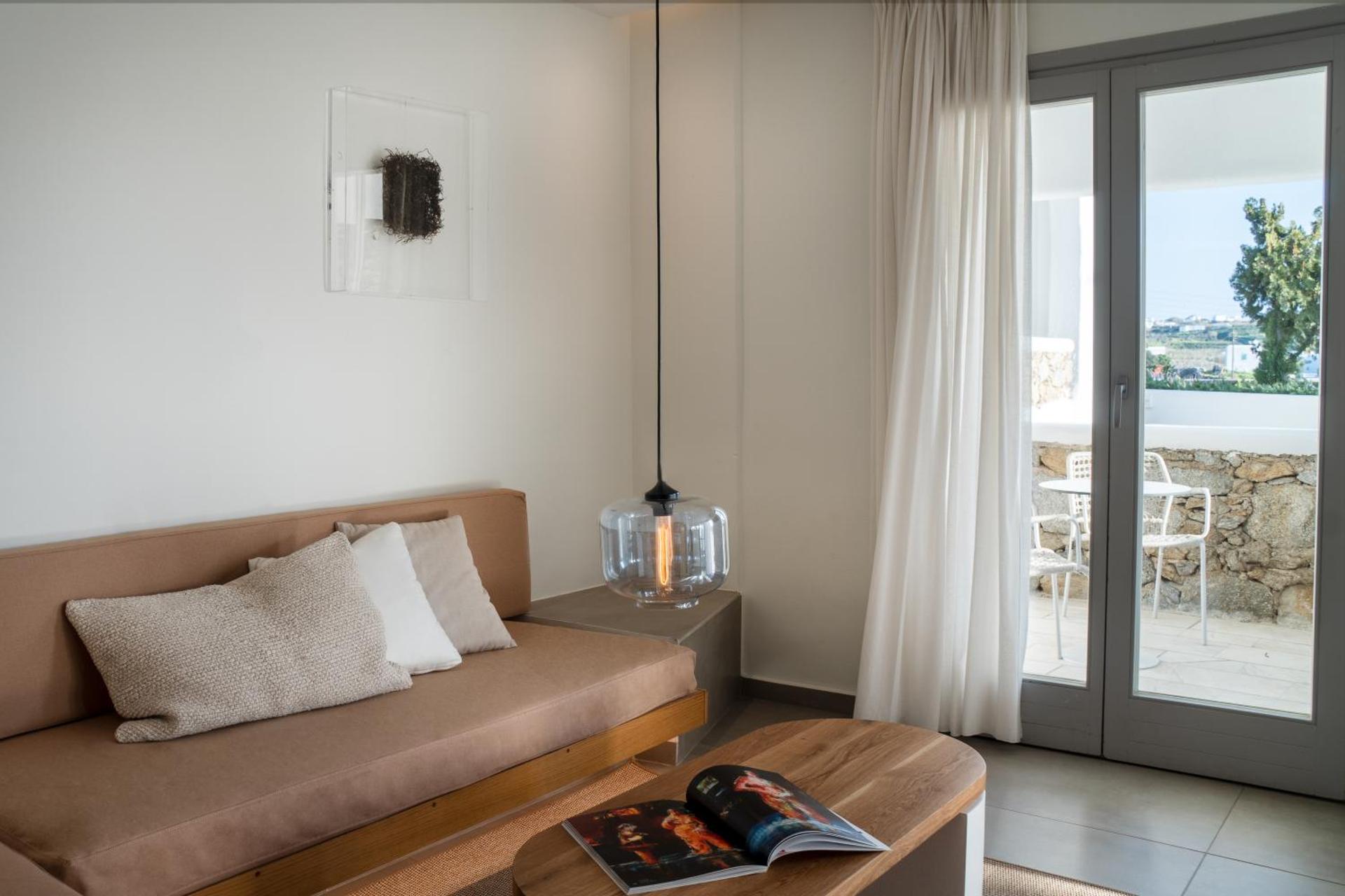 Andronikos Hotel - Photo 38