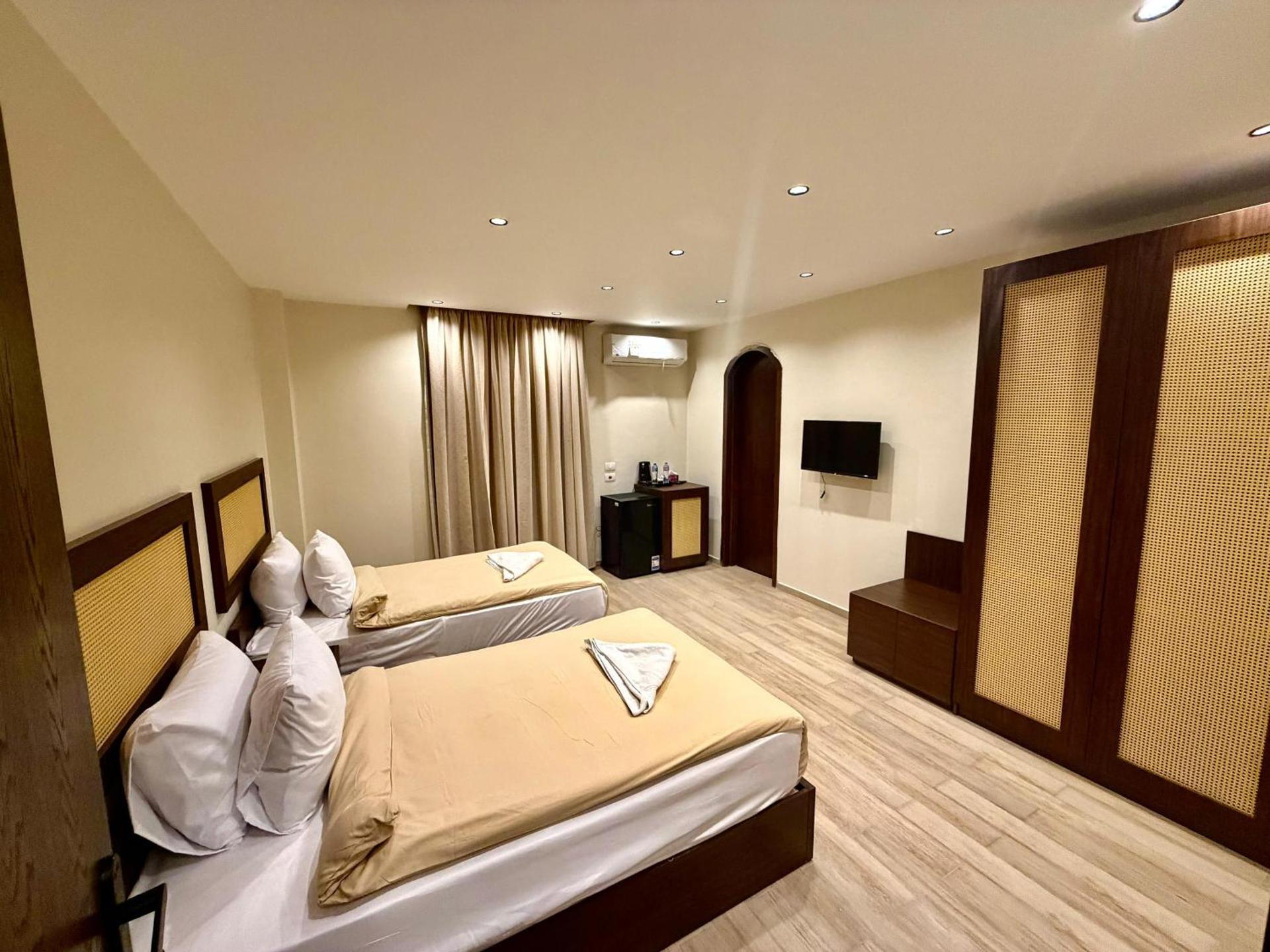 Triple Room with Balcony