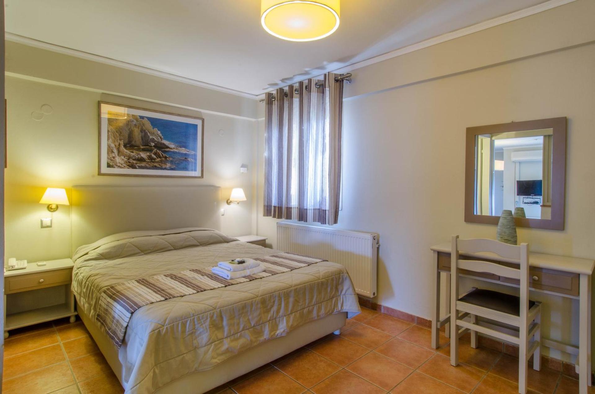 Plaka Studios - Photo 69