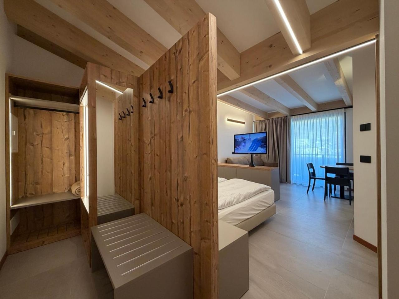 Liz Hotel & Apartments - Photo 14