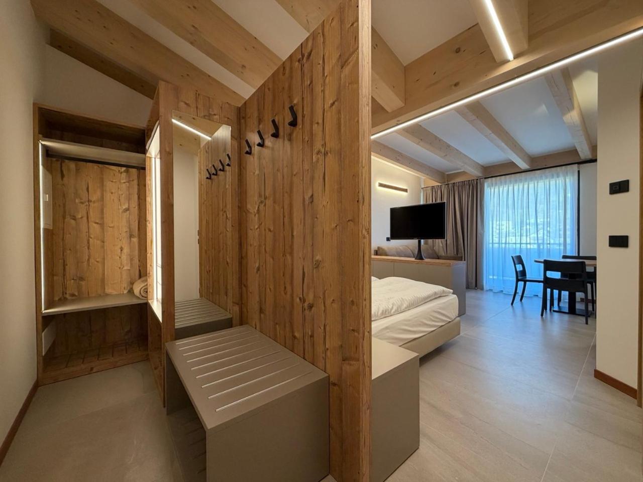 Liz Hotel & Apartments - Photo 19