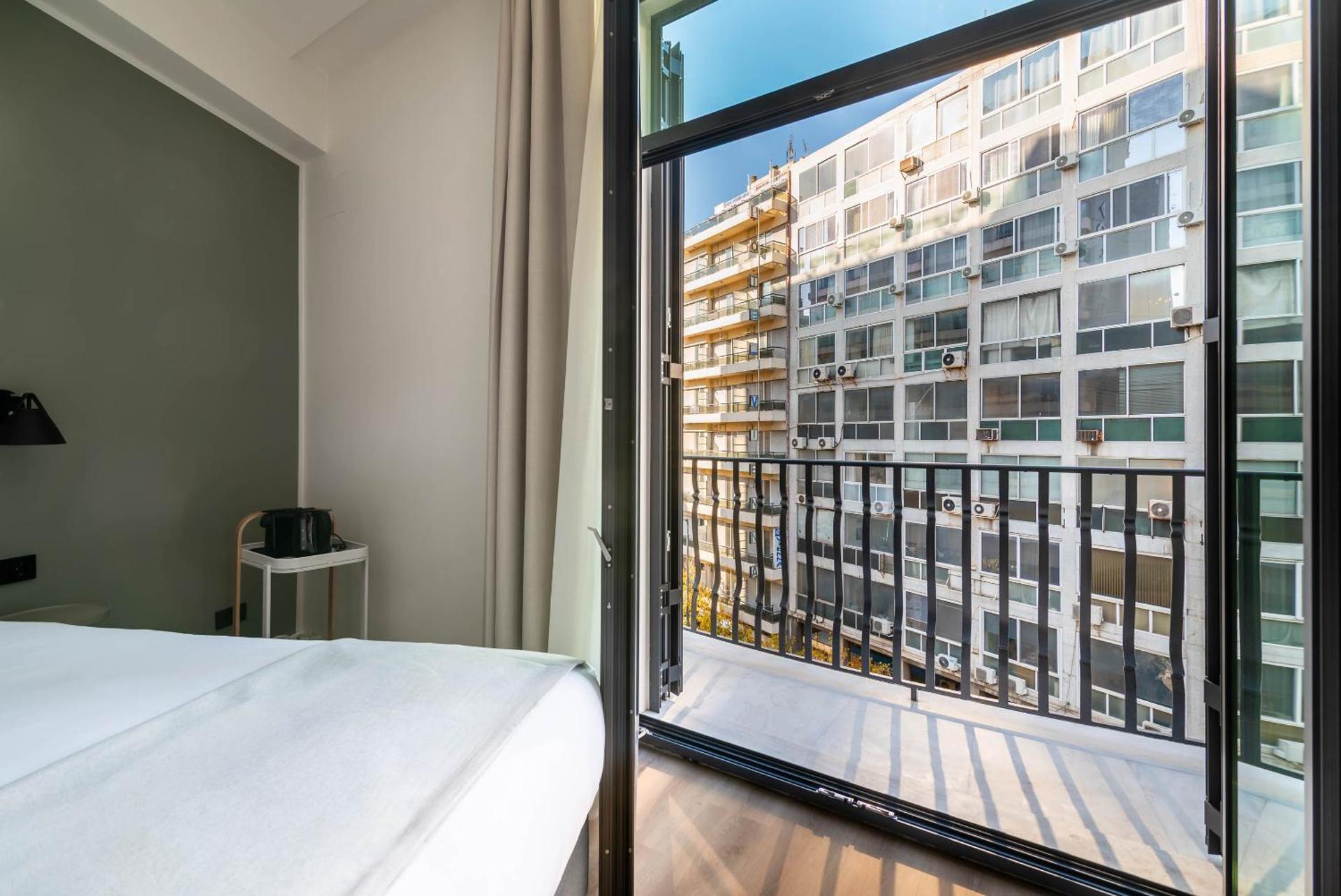 Queen Room with Balcony