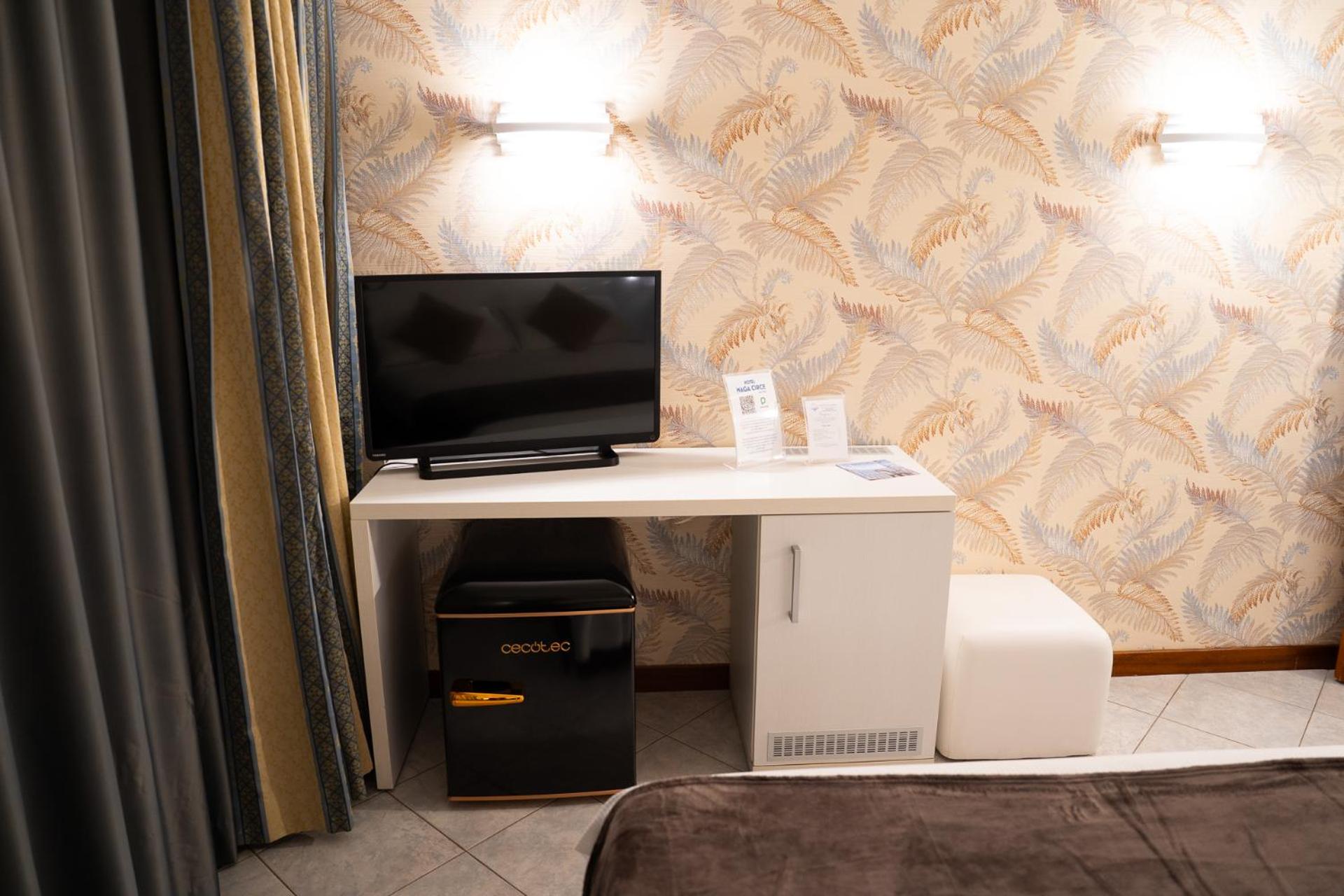 Hotel Ristorante Maga Circe - Photo 86