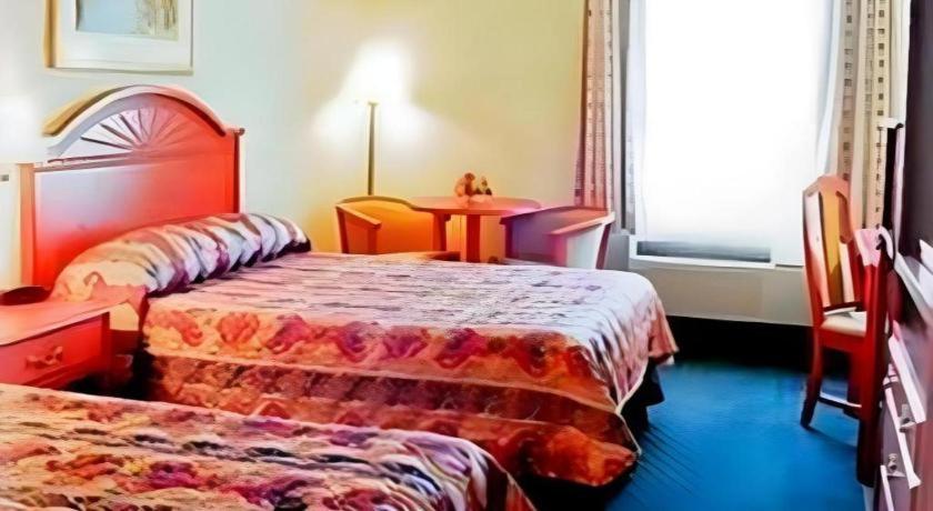 Best Western Plus Executive Inn - Photo 117
