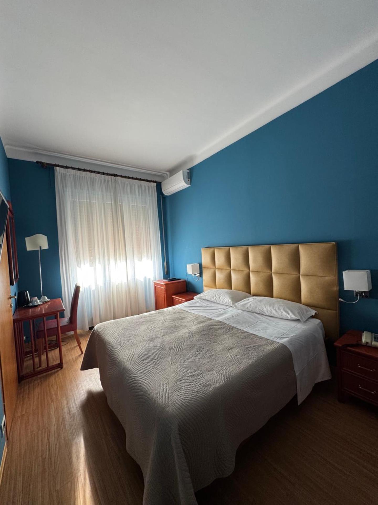 Hotel Kristina - Photo 61