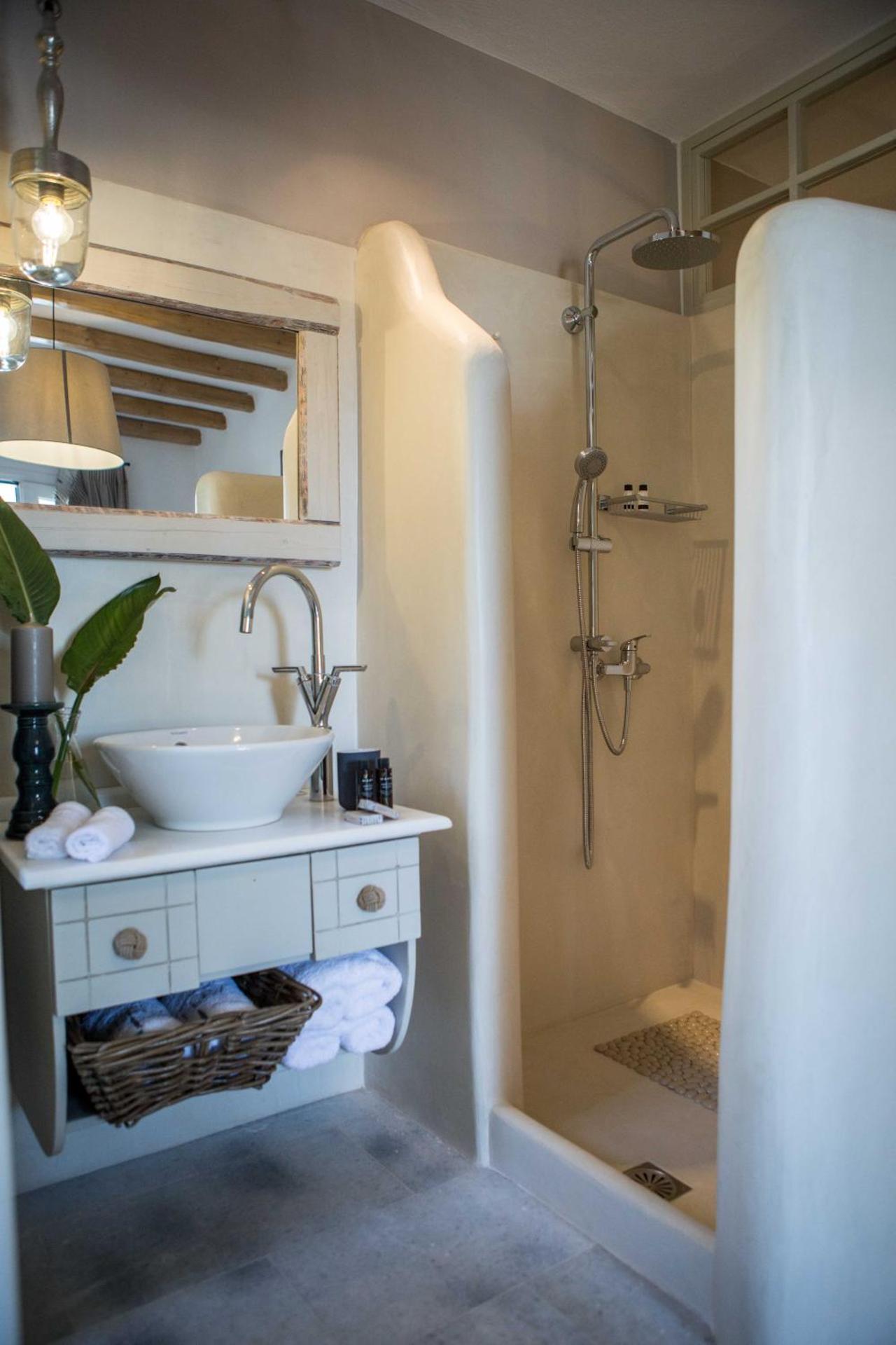 Athina Studios and Suites Plaka - Photo 37